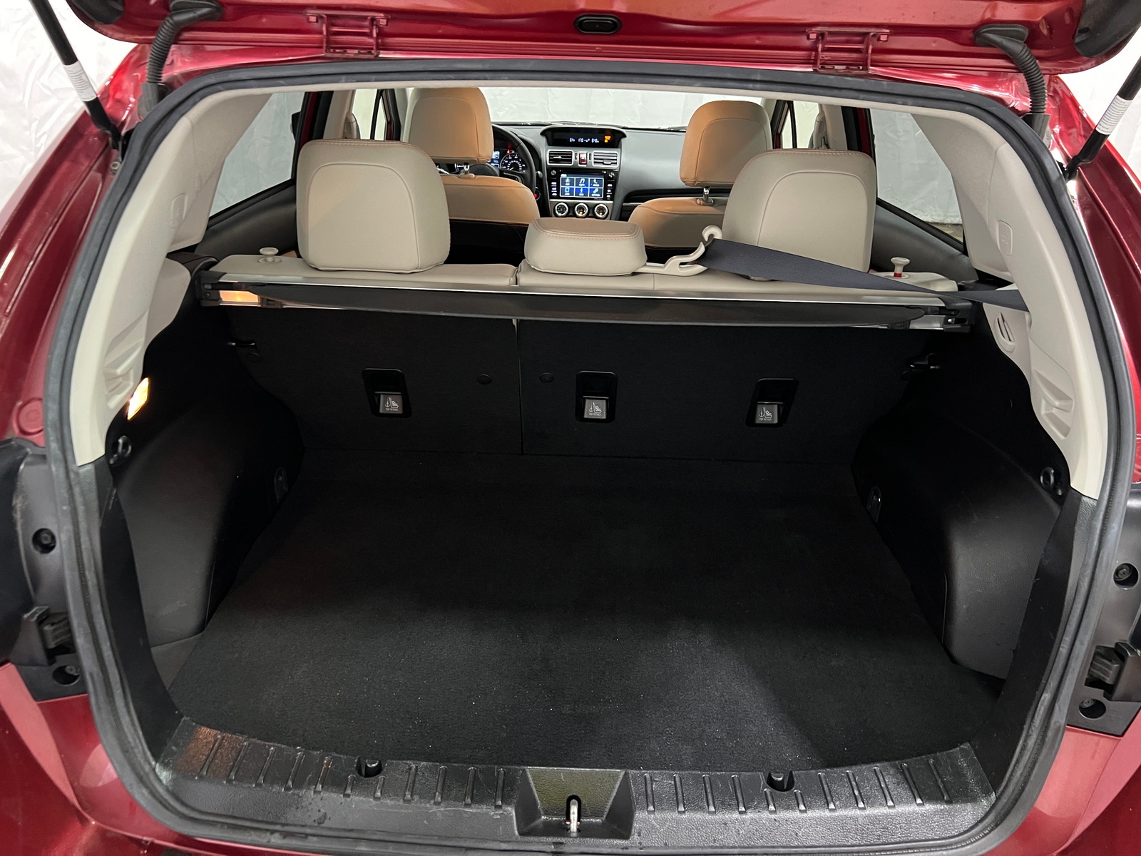 Thumbnail: 2016 Subaru Crosstrek - 6