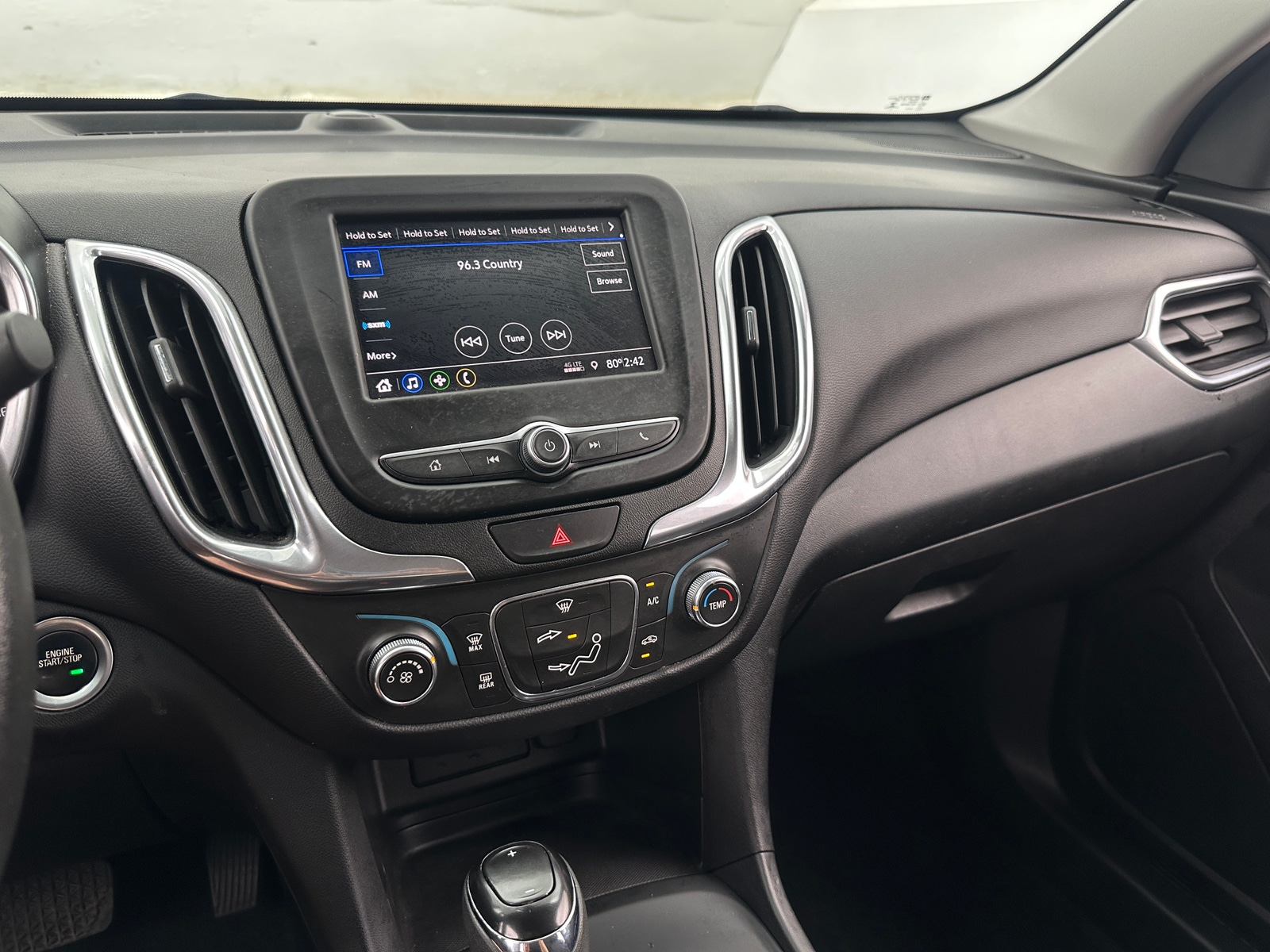 Thumbnail: 2021 Chevrolet Equinox - 4