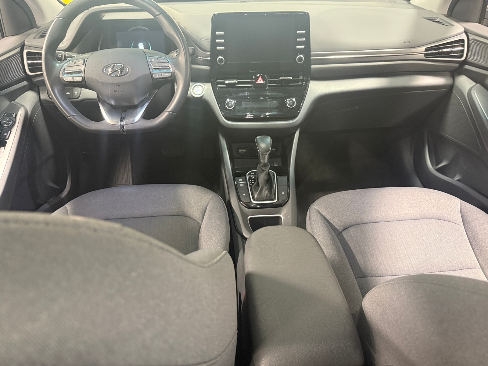 Thumbnail: 2022 Hyundai Ioniq - 3