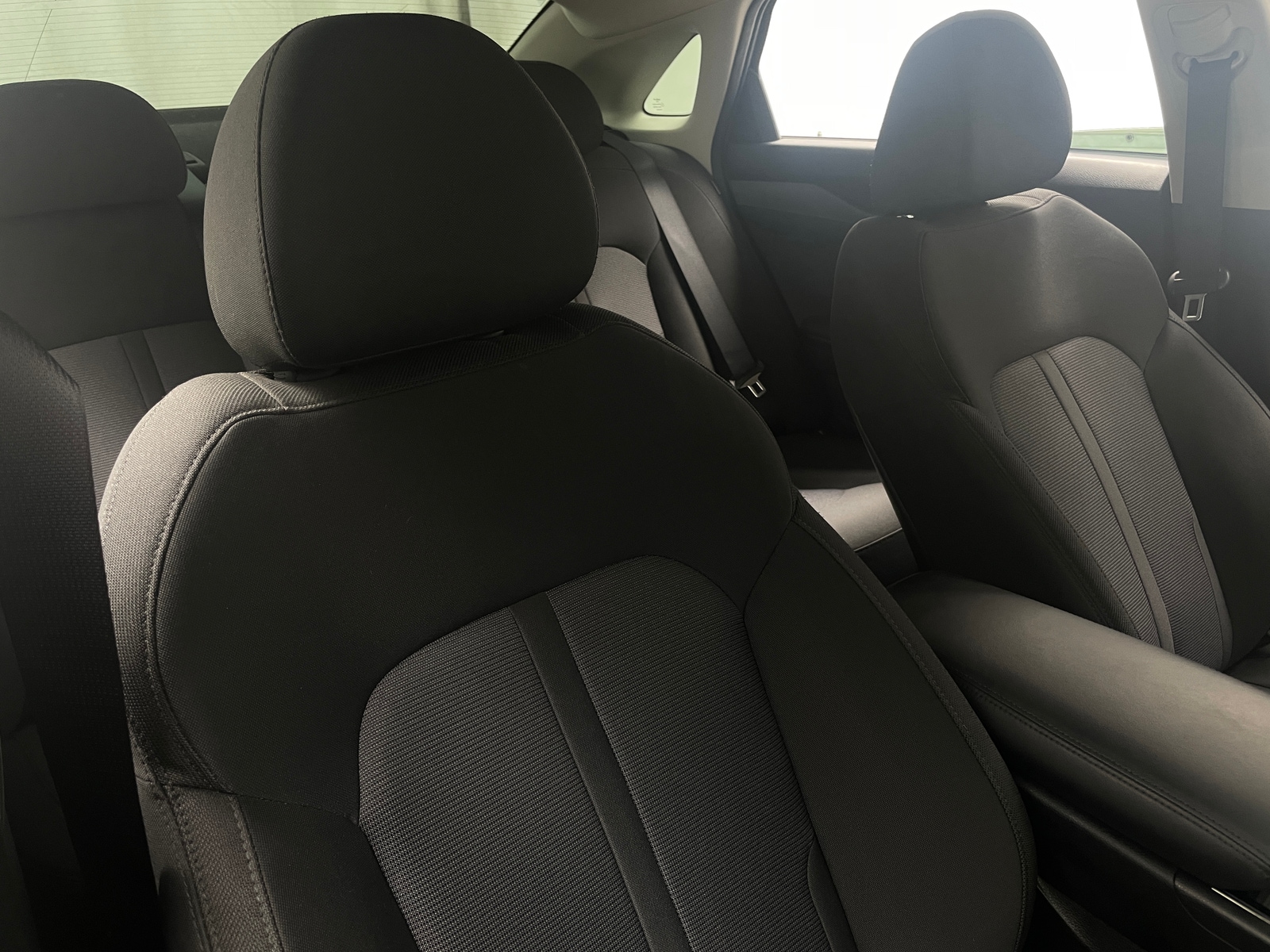 Thumbnail: 2023 Kia K5 - 2