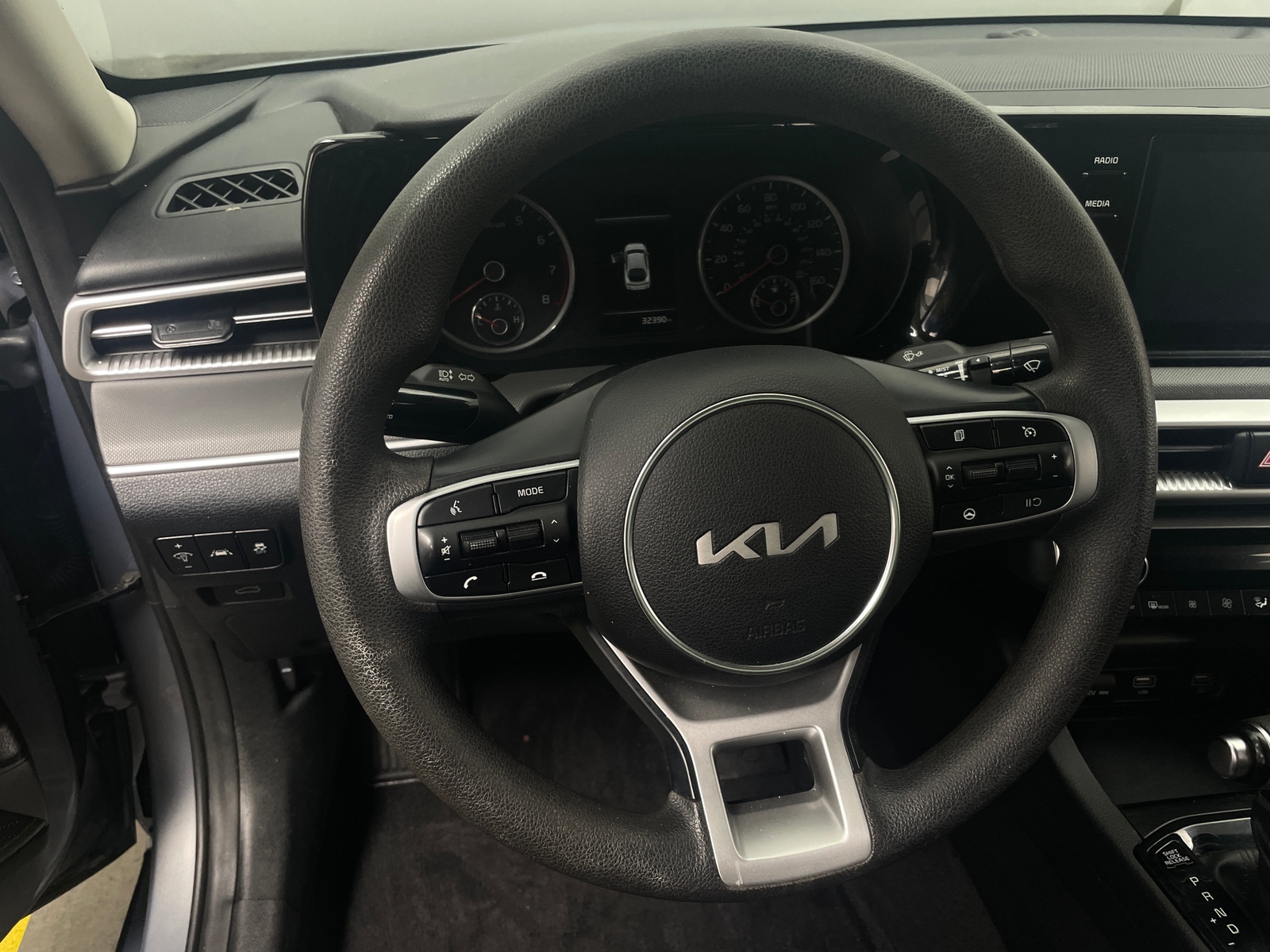 Thumbnail: 2023 Kia K5 - 5