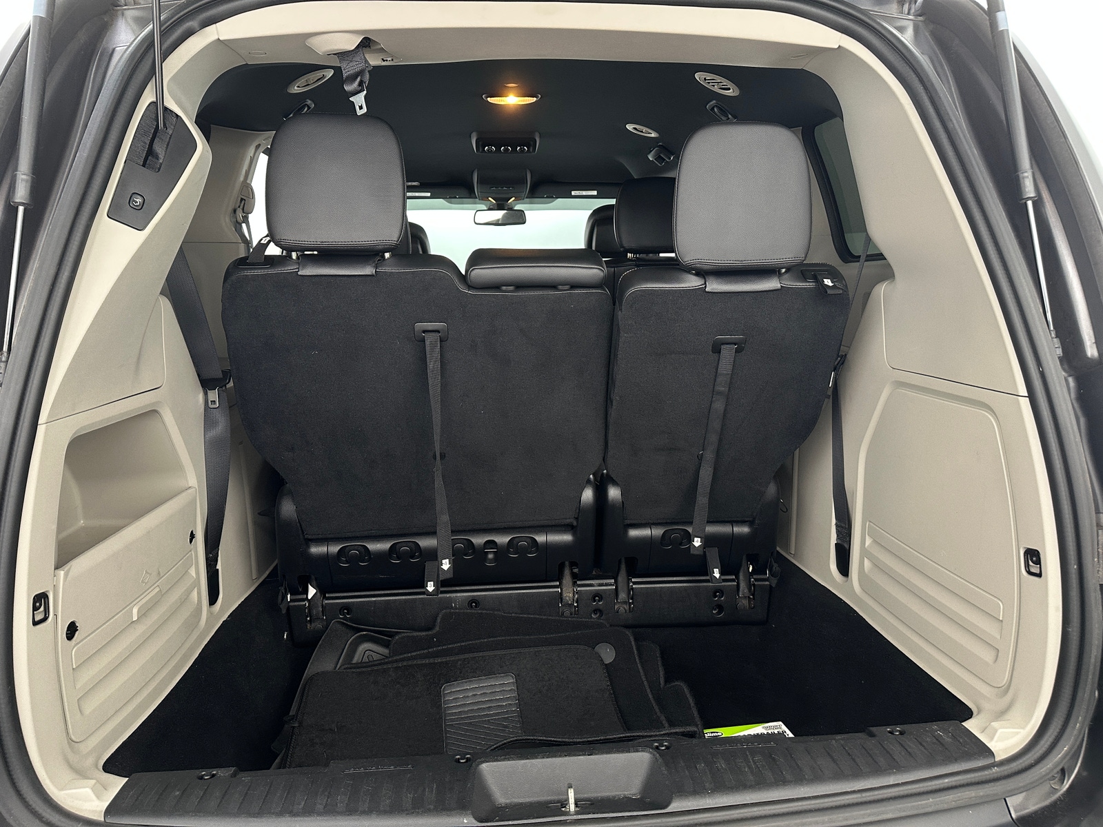 Thumbnail: 2019 Dodge Grand Caravan - 6