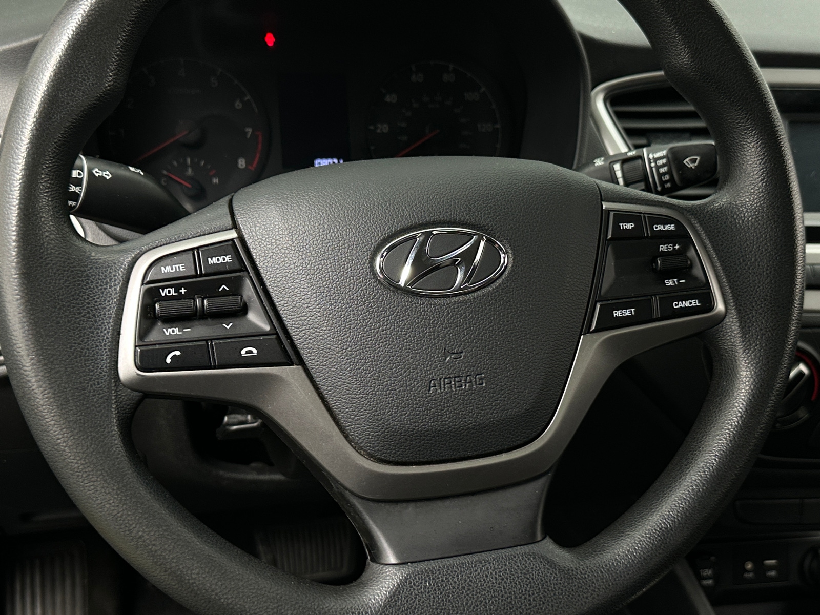 Thumbnail: 2020 Hyundai Accent - 5