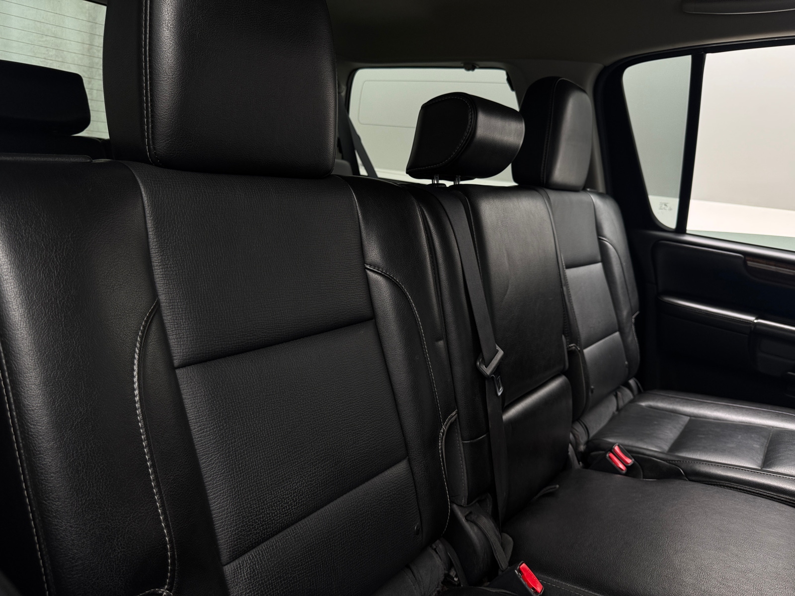 Thumbnail: 2012 Nissan Armada - 5