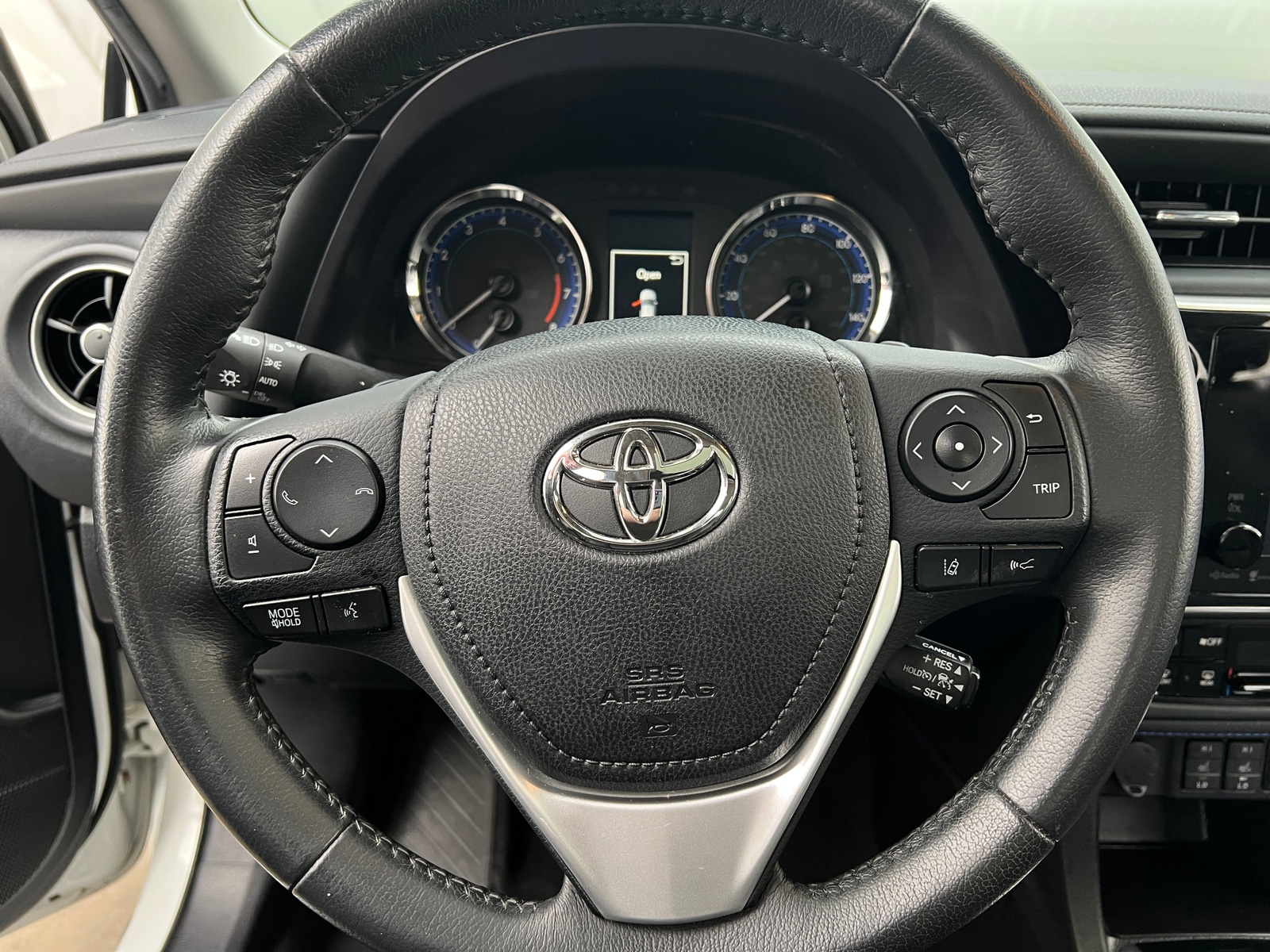 Thumbnail: 2019 Toyota Corolla - 4