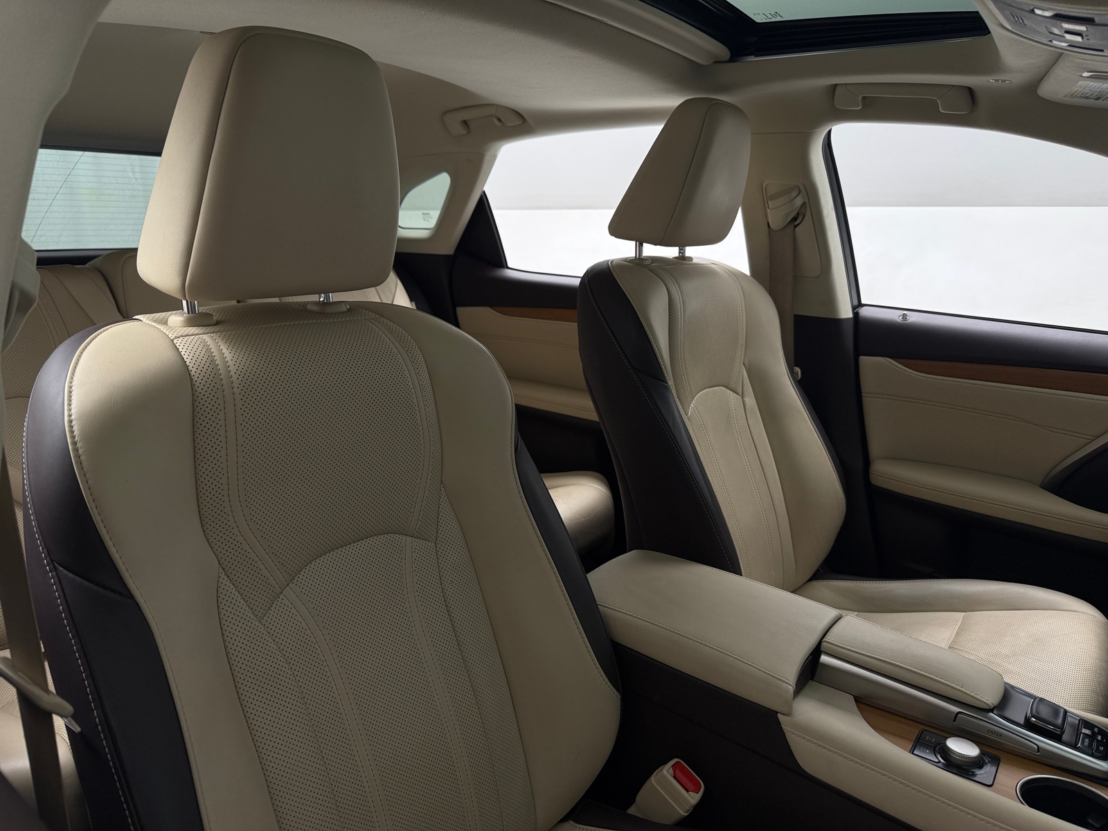 Thumbnail: 2017 Lexus RX - 2