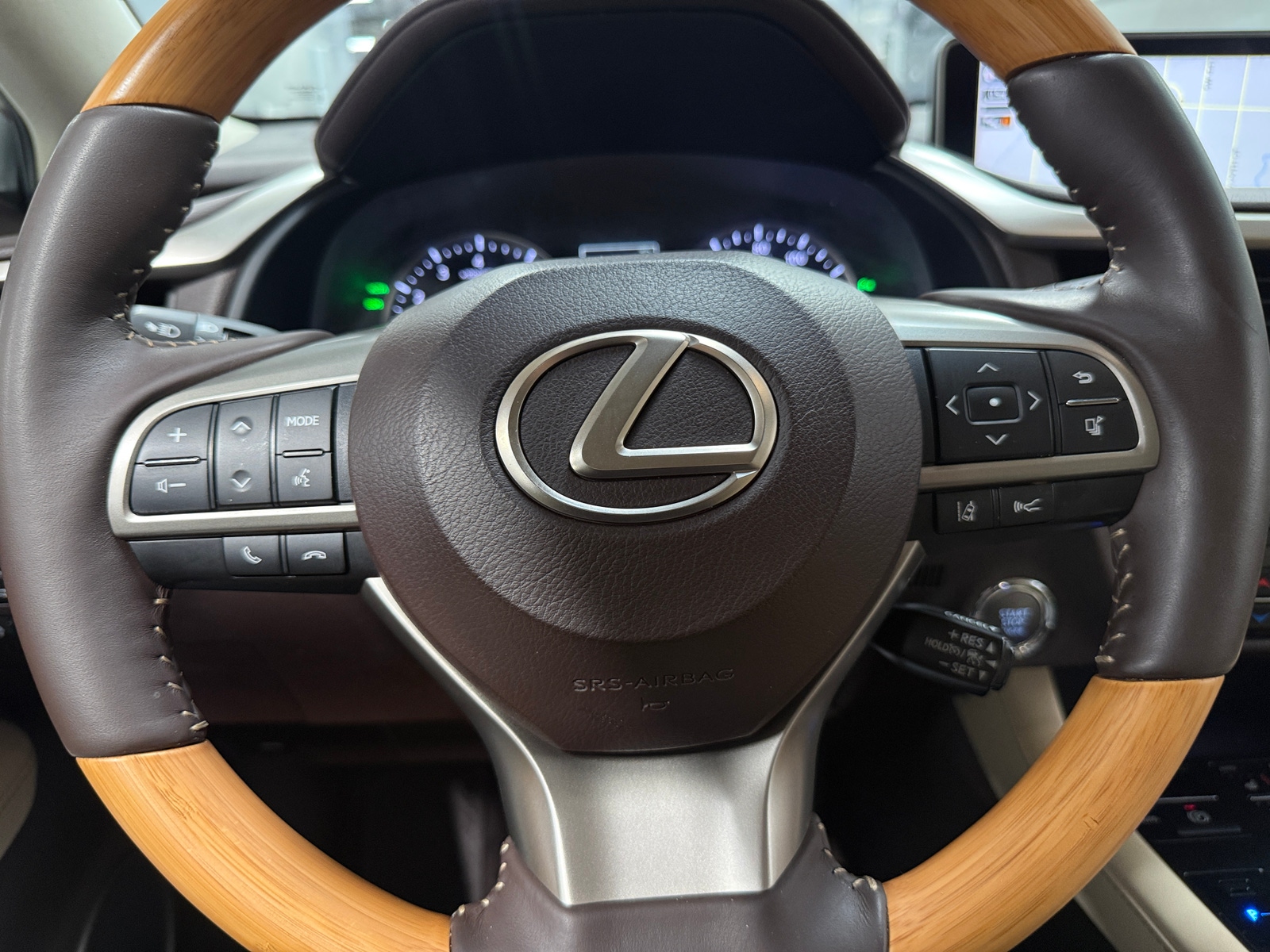 Thumbnail: 2017 Lexus RX - 5