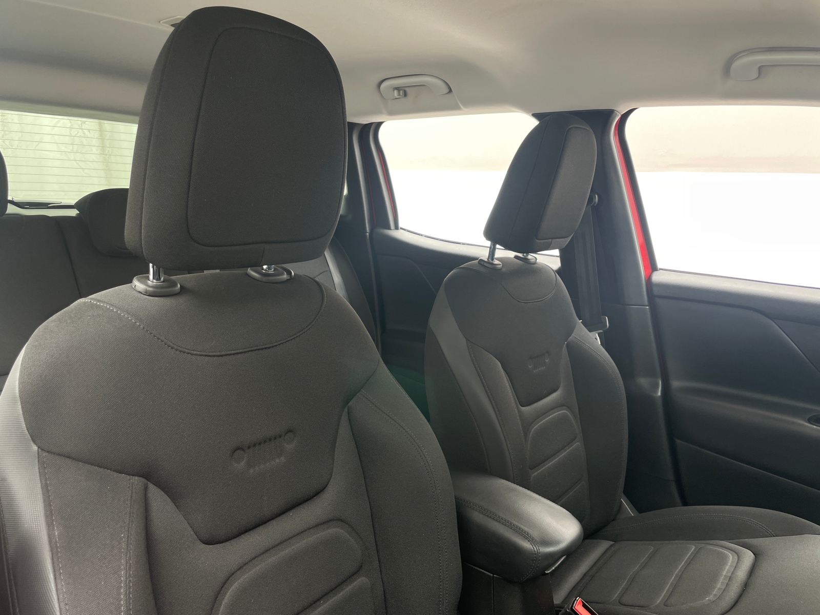 Thumbnail: 2017 Jeep Renegade - 2