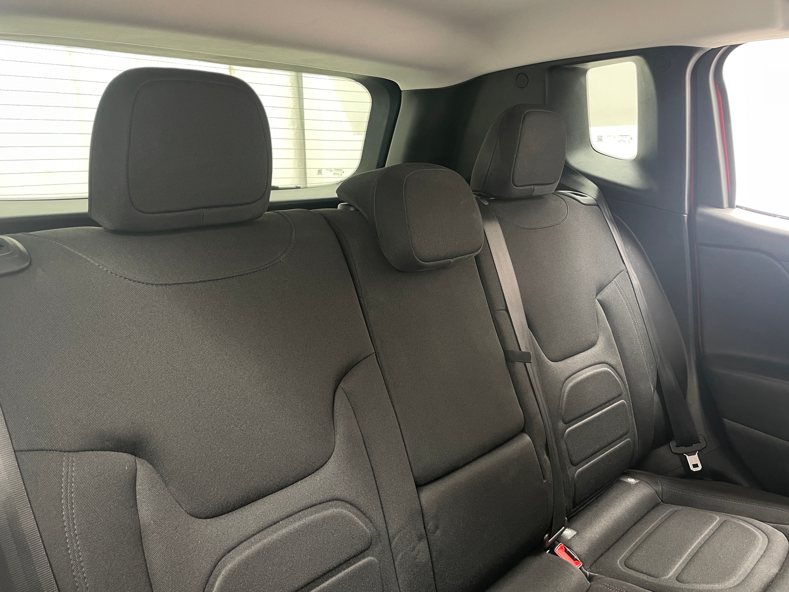 Thumbnail: 2017 Jeep Renegade - 6