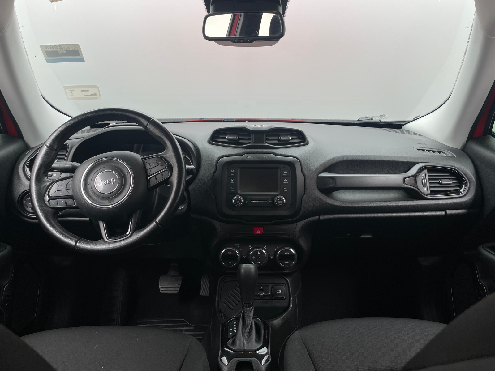 Thumbnail: 2017 Jeep Renegade - 3