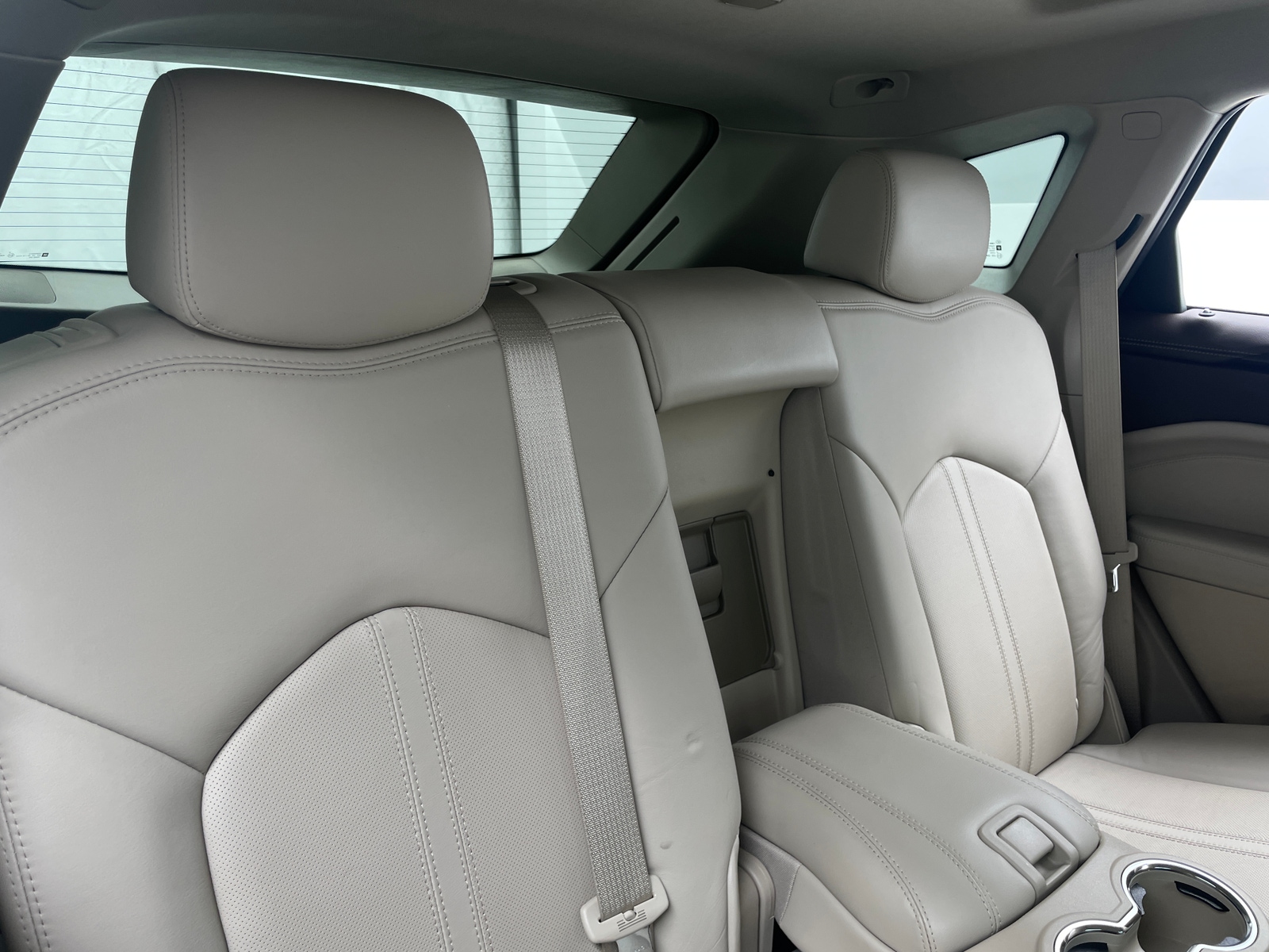 Thumbnail: 2016 Cadillac SRX - 5