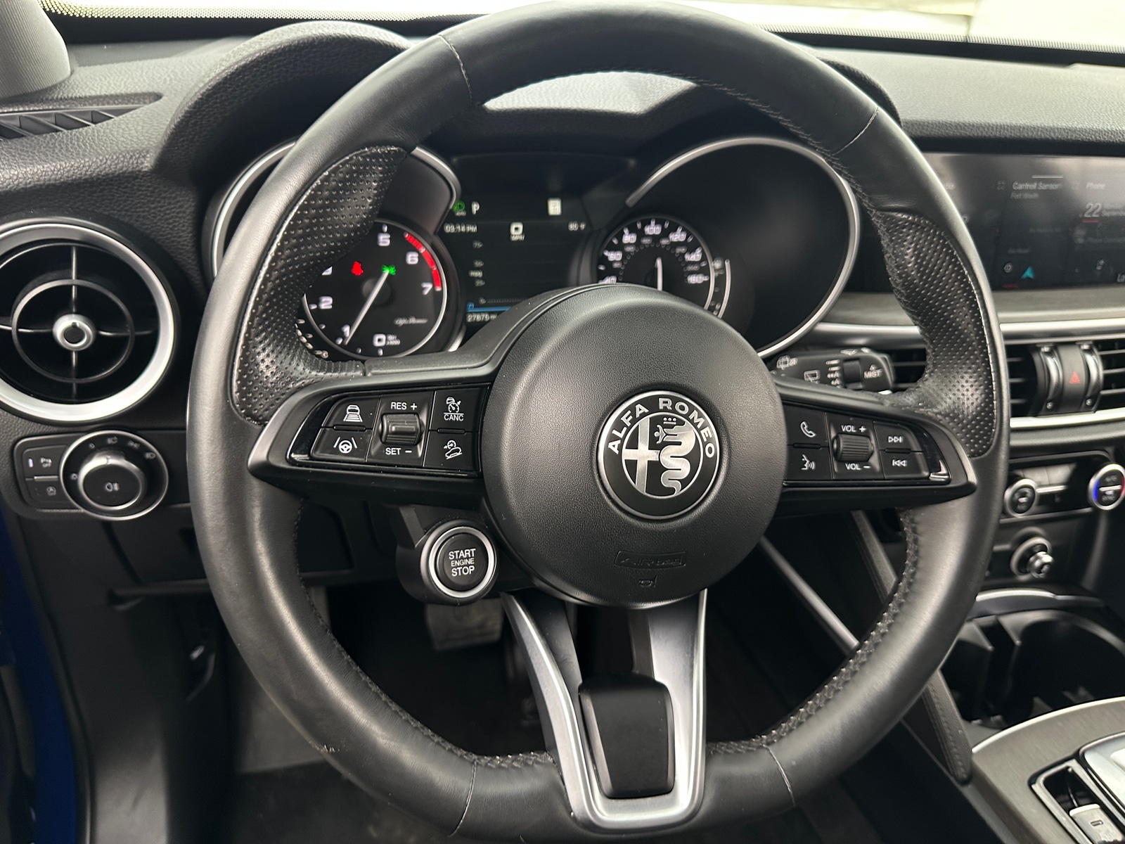 Thumbnail: 2021 Alfa Romeo Stelvio - 4