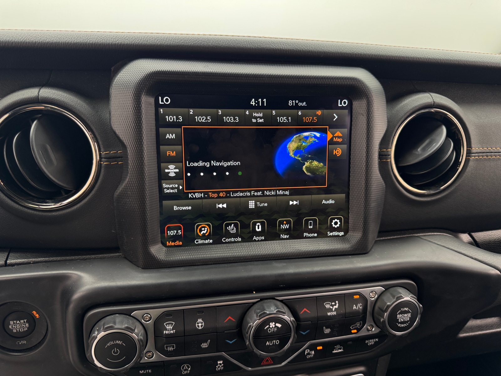 Thumbnail: 2022 Jeep Wrangler - 3