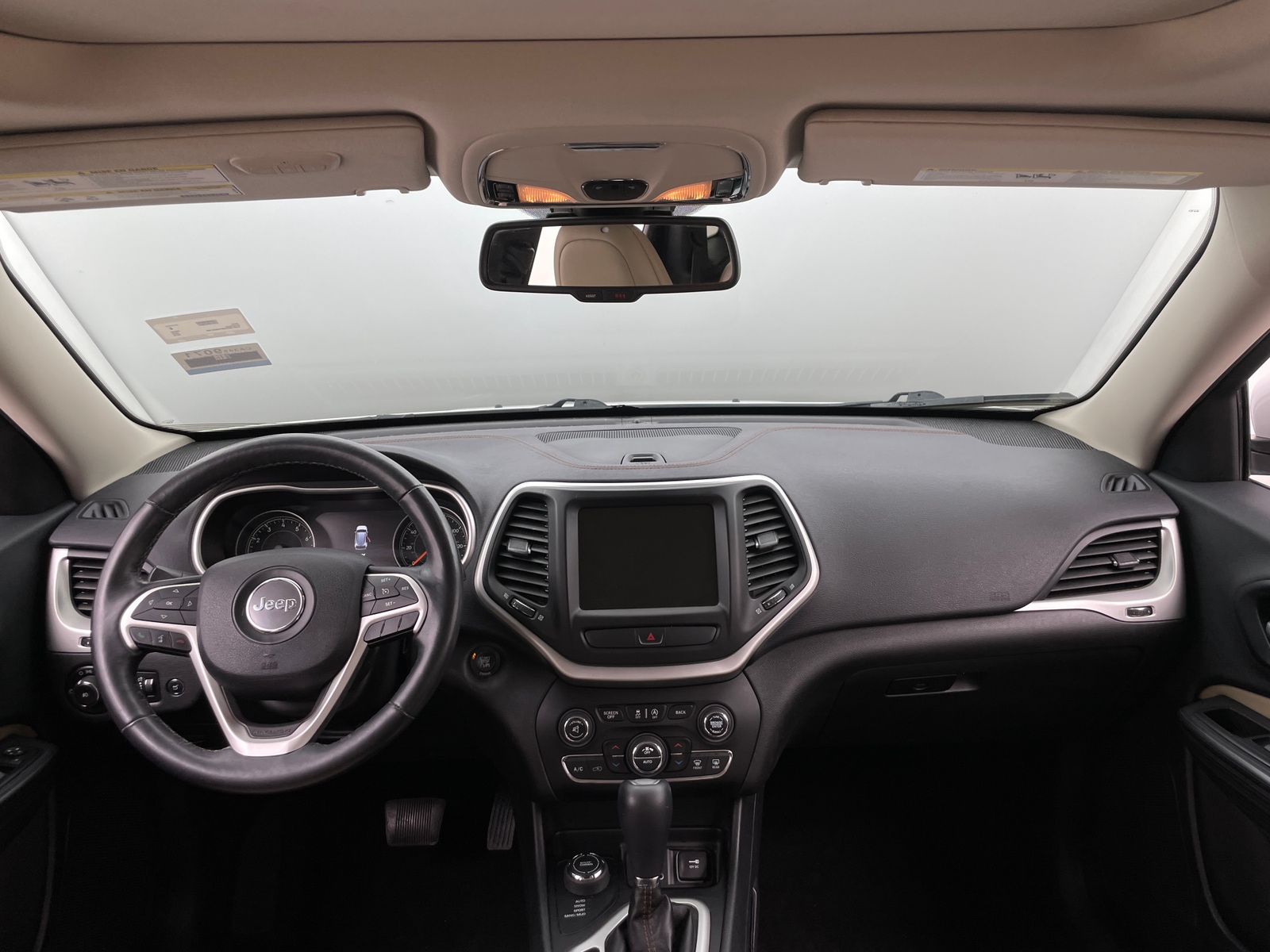 Thumbnail: 2015 Jeep Cherokee - 2