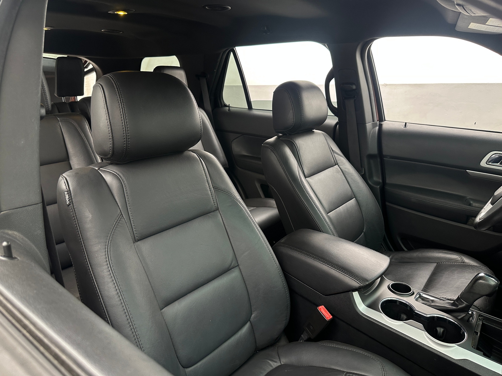 Thumbnail: 2015 Ford Explorer - 2