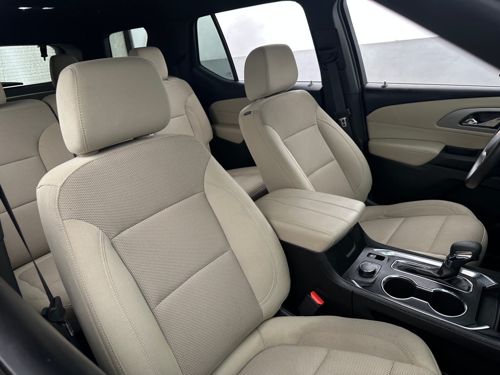 Thumbnail: 2023 Chevrolet Traverse - 2