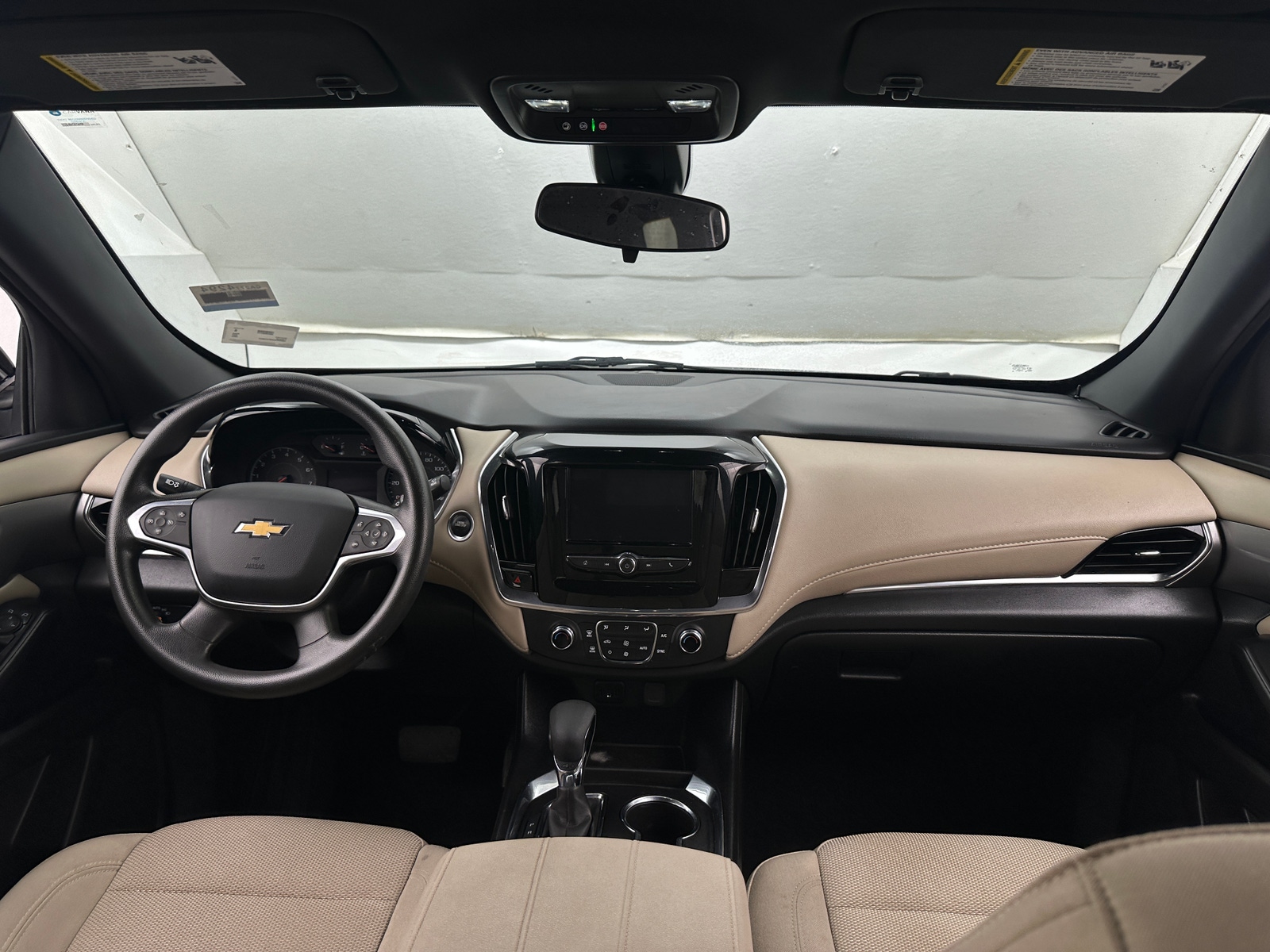 Thumbnail: 2023 Chevrolet Traverse - 3