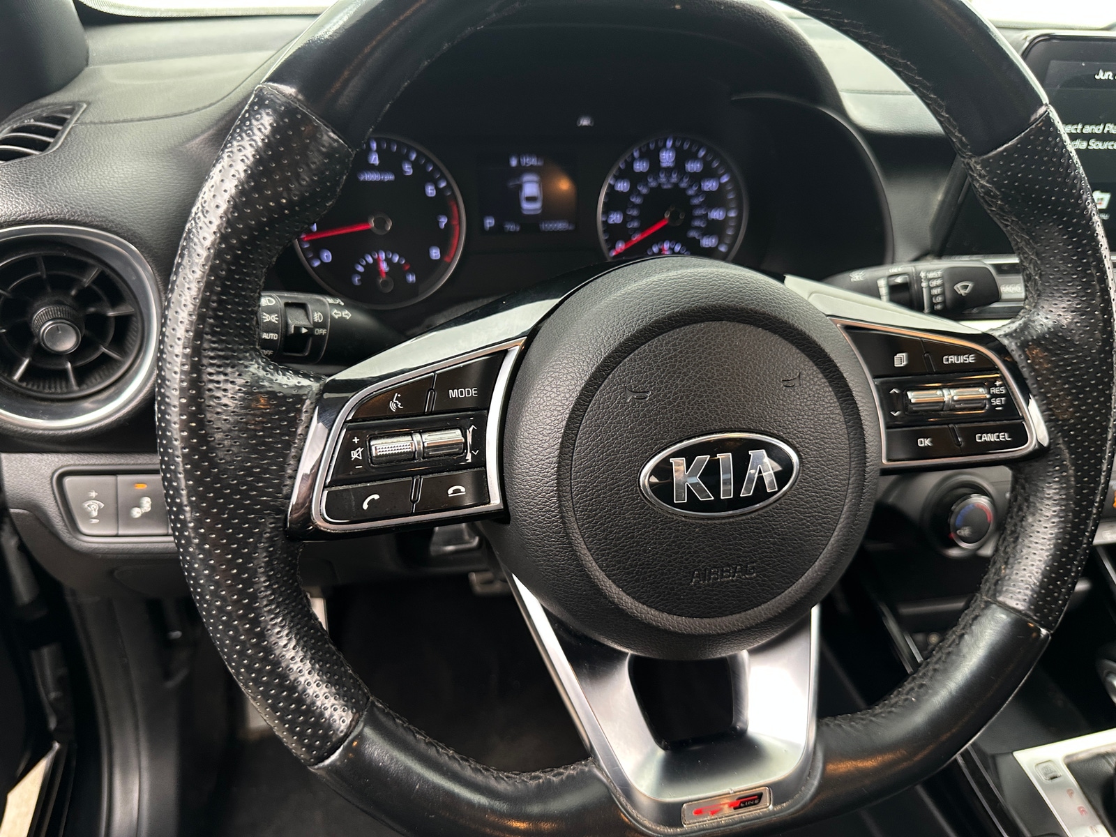 Thumbnail: 2021 Kia Forte - 4