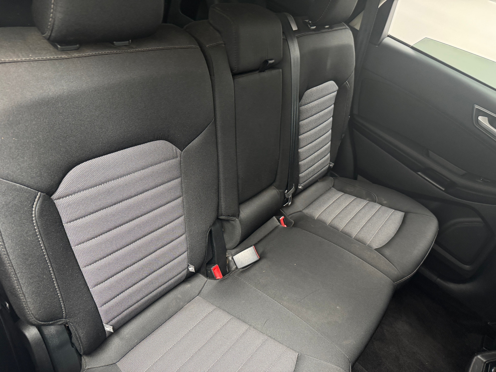 Thumbnail: 2016 Ford Edge - 6