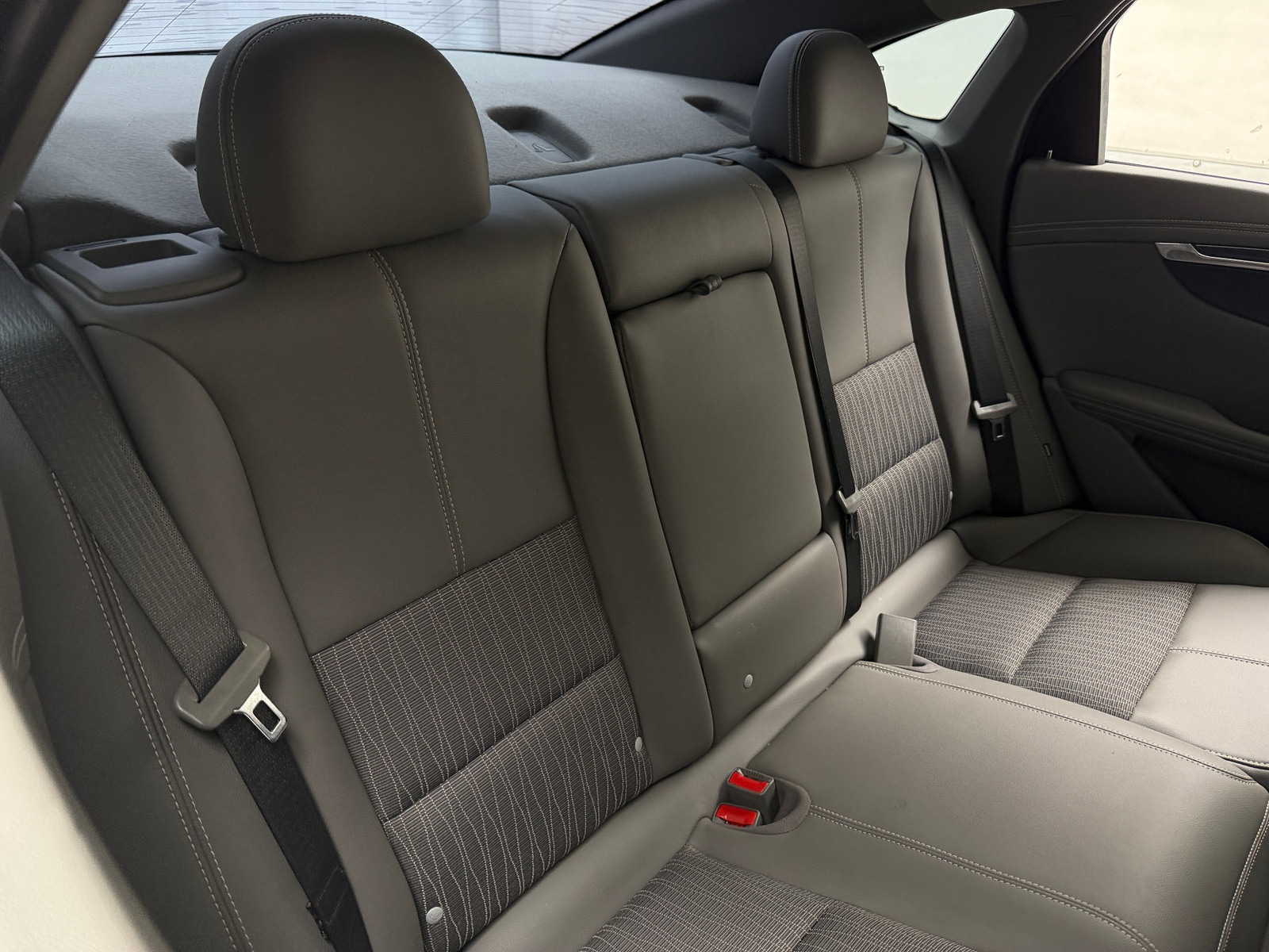 Thumbnail: 2018 Chevrolet Impala - 6
