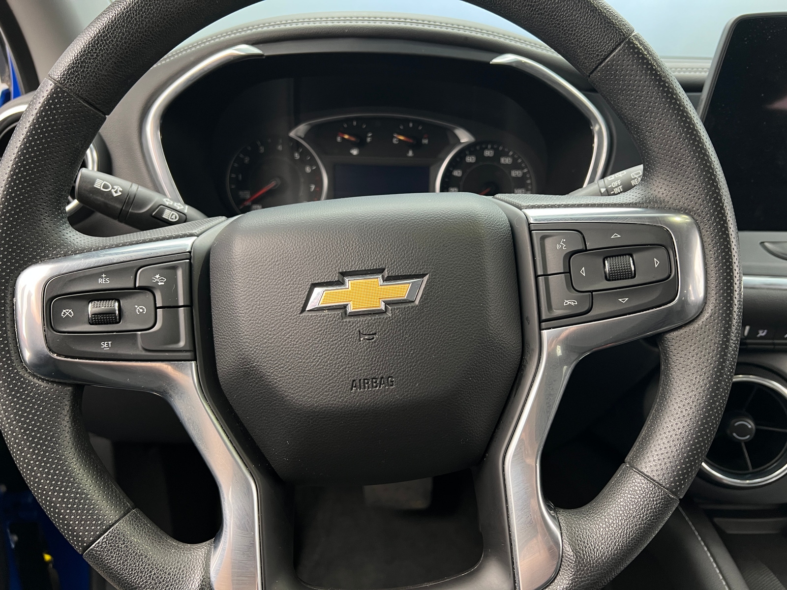 Thumbnail: 2024 Chevrolet Blazer - 5