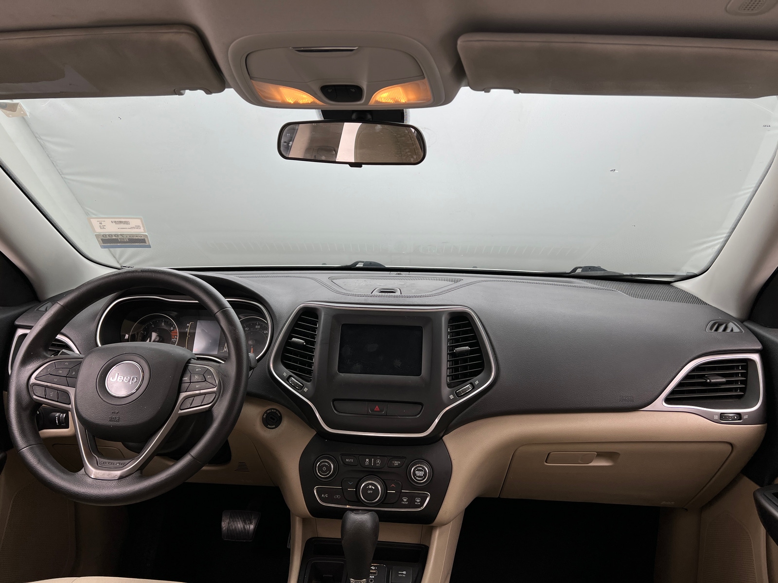 Thumbnail: 2020 Jeep Cherokee - 3