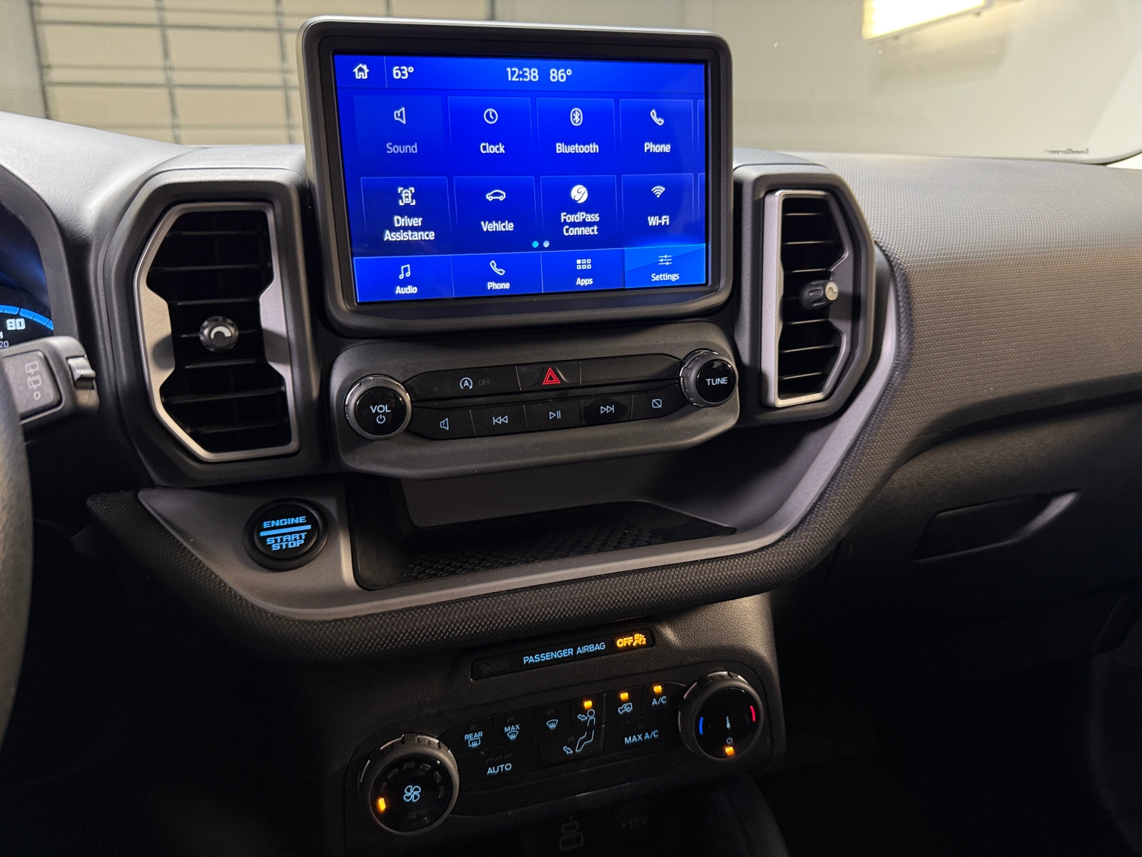 Thumbnail: 2024 Ford Bronco Sport - 4