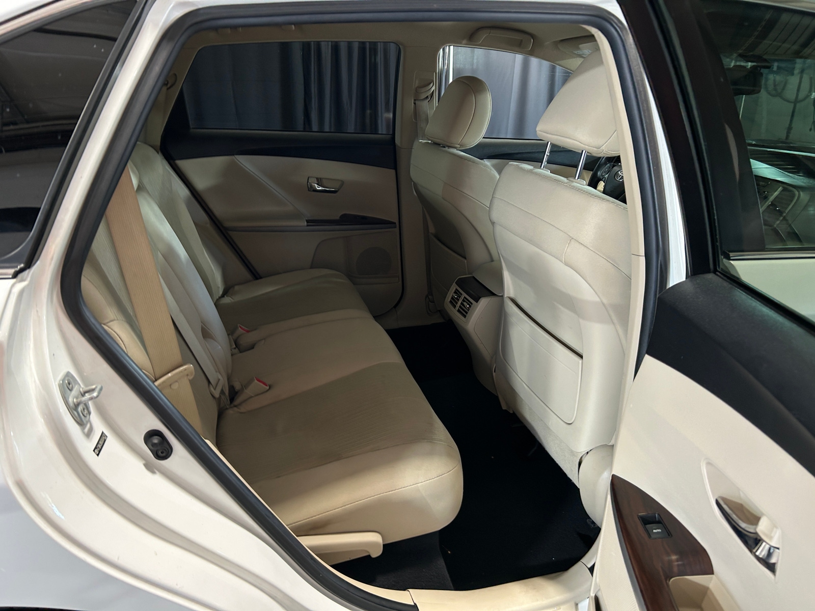 Thumbnail: 2013 Toyota Venza - 6