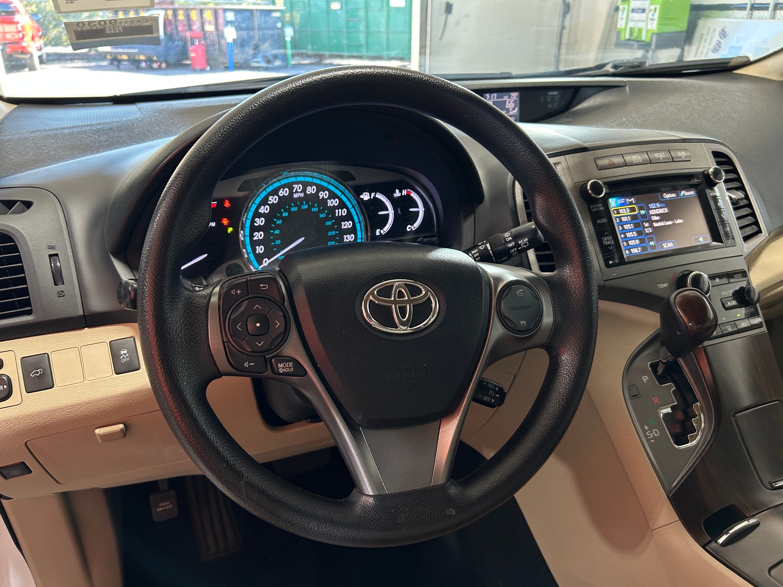 Thumbnail: 2013 Toyota Venza - 5