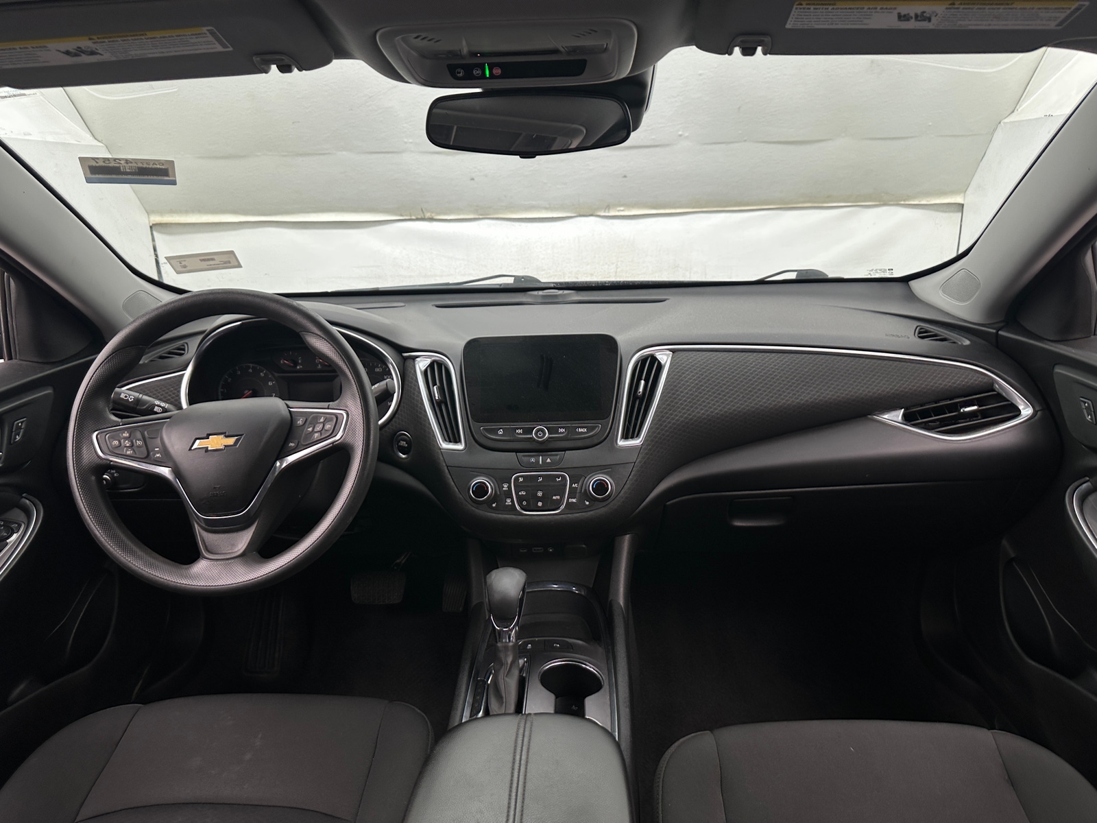 Thumbnail: 2021 Chevrolet Malibu - 3