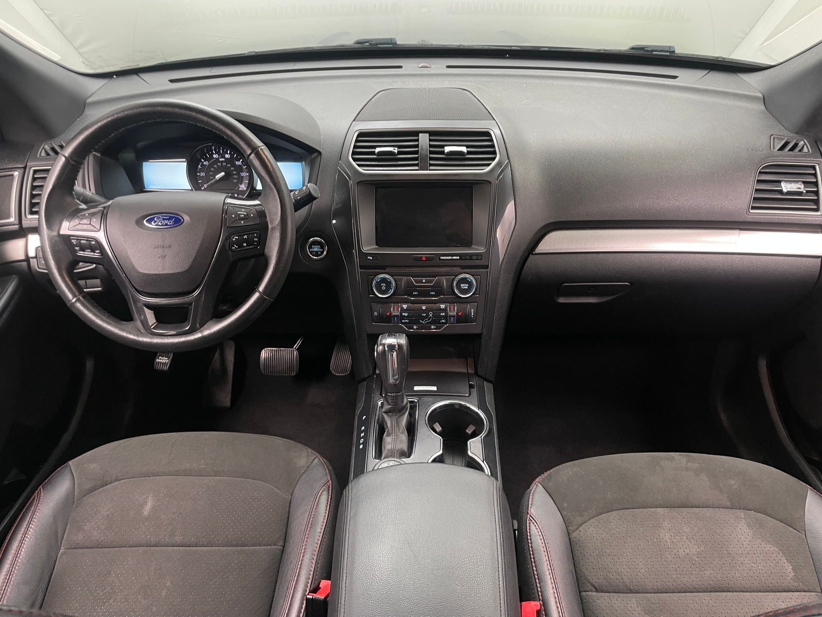 Thumbnail: 2018 Ford Explorer - 3