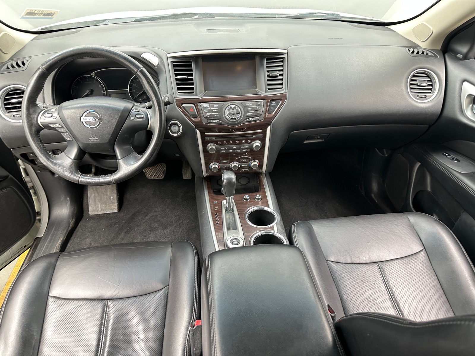 Thumbnail: 2015 Nissan Pathfinder - 2