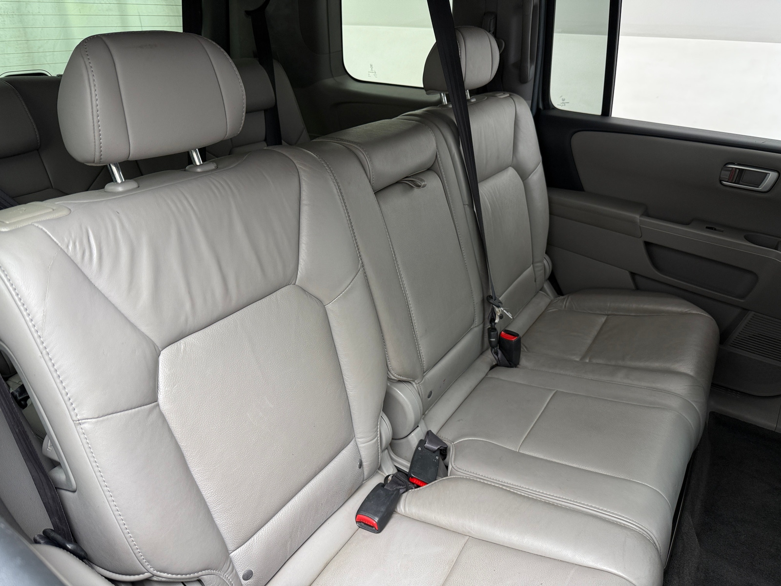 Thumbnail: 2011 Honda Pilot - 5