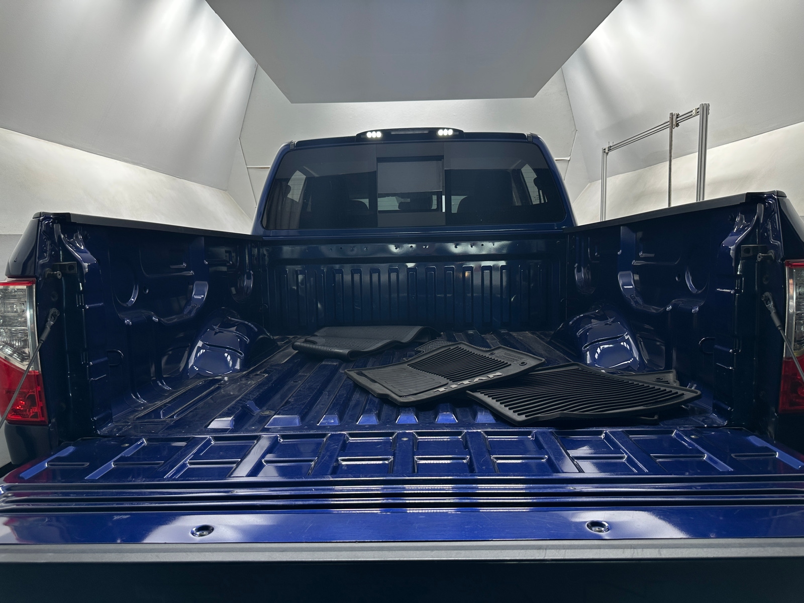 Thumbnail: 2021 Nissan Titan - 7