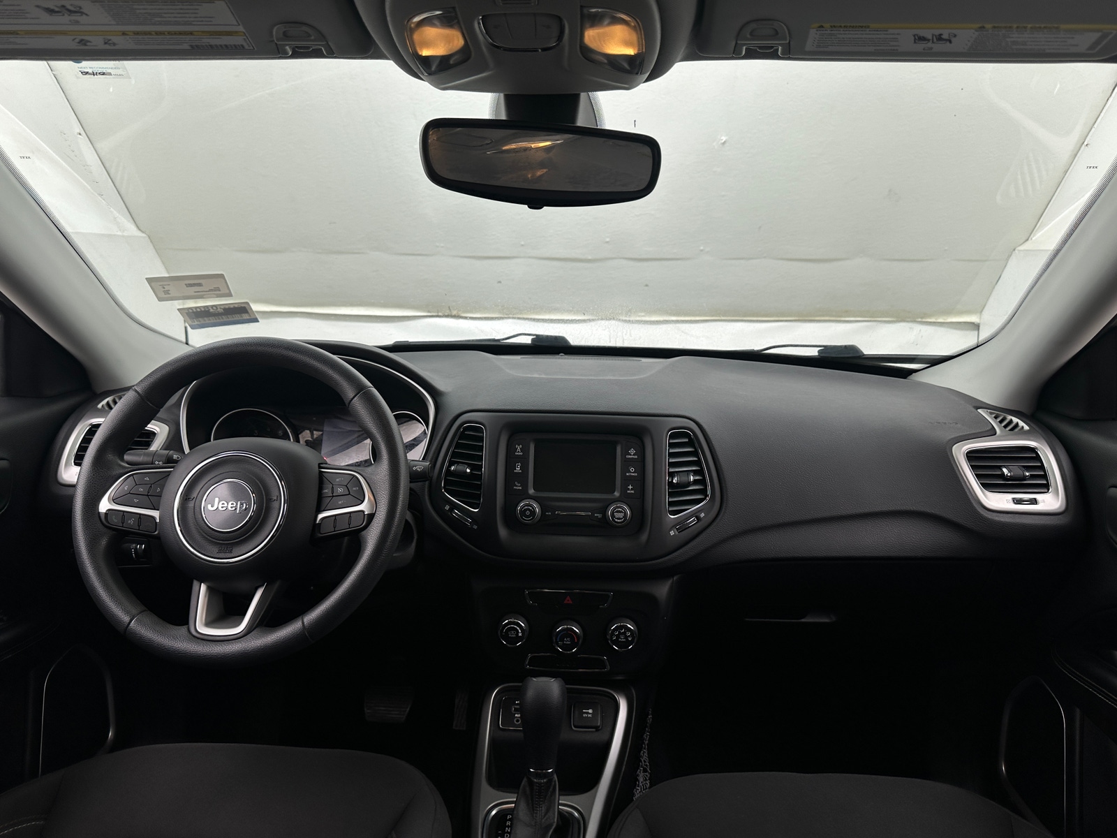 Thumbnail: 2018 Jeep Compass - 3