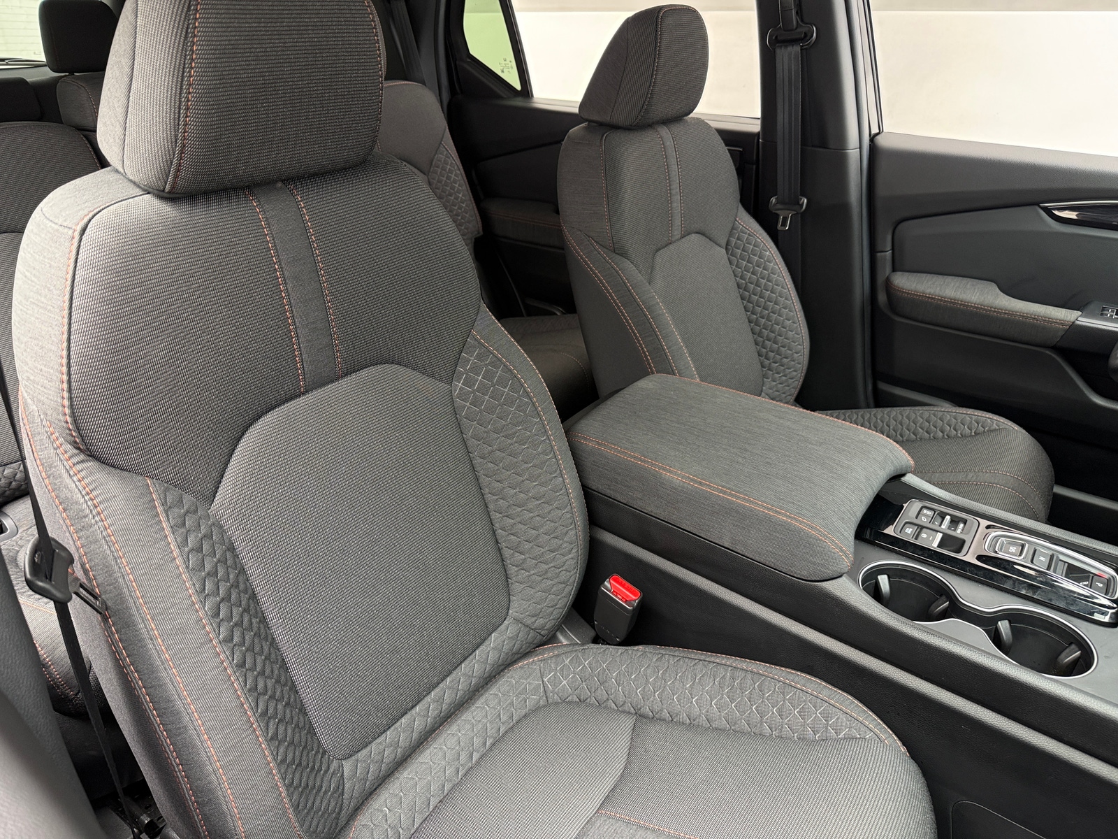 Thumbnail: 2025 Honda Pilot - 2