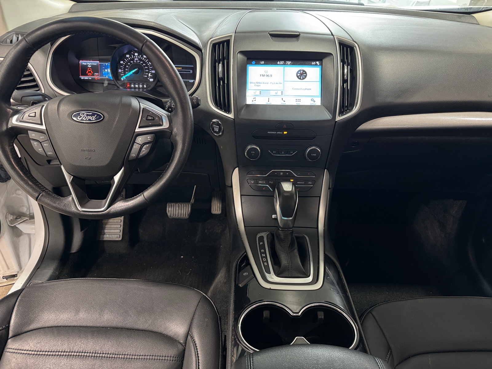 Thumbnail: 2018 Ford Edge - 3
