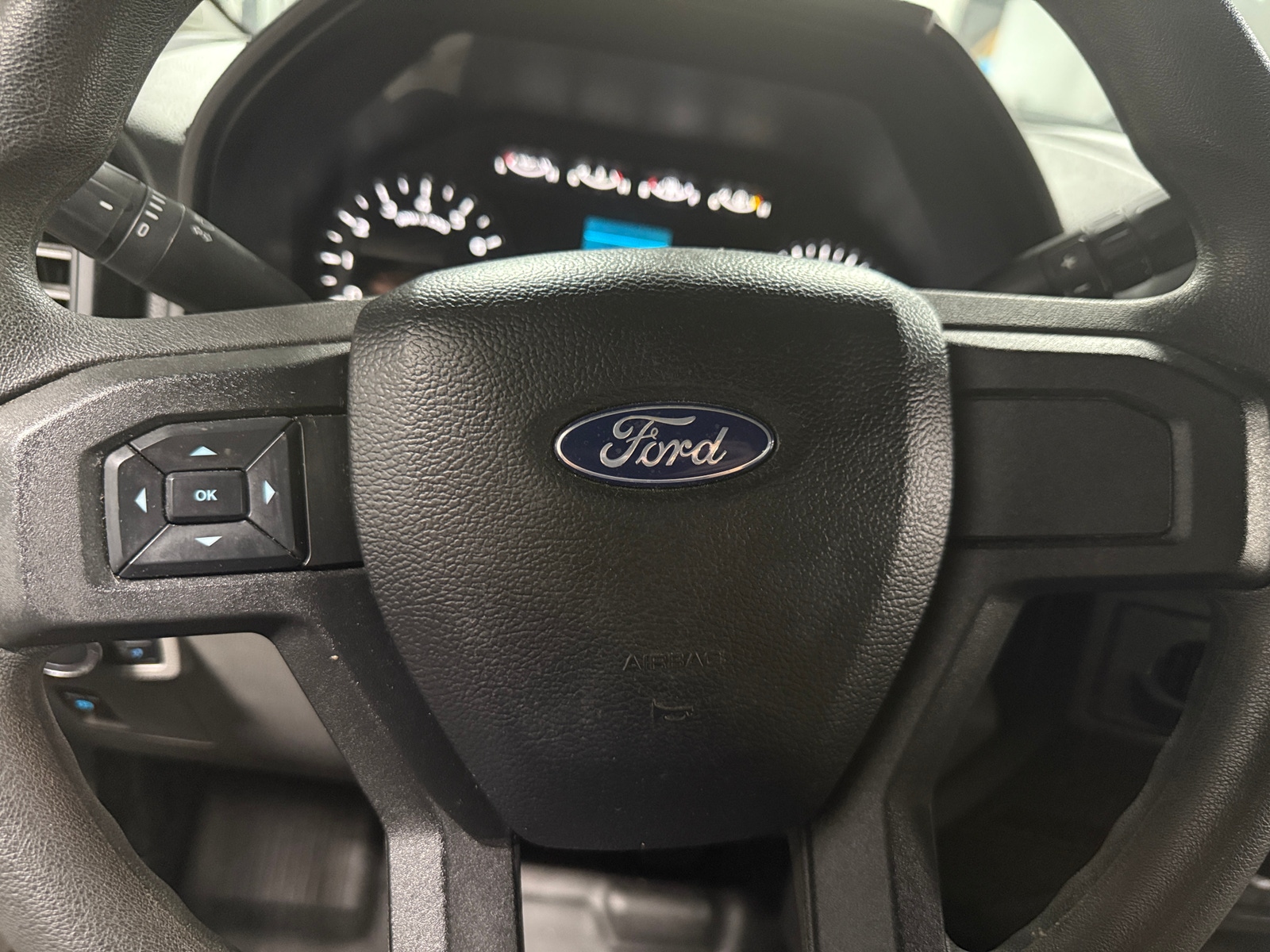 Thumbnail: 2019 Ford Econoline - 4
