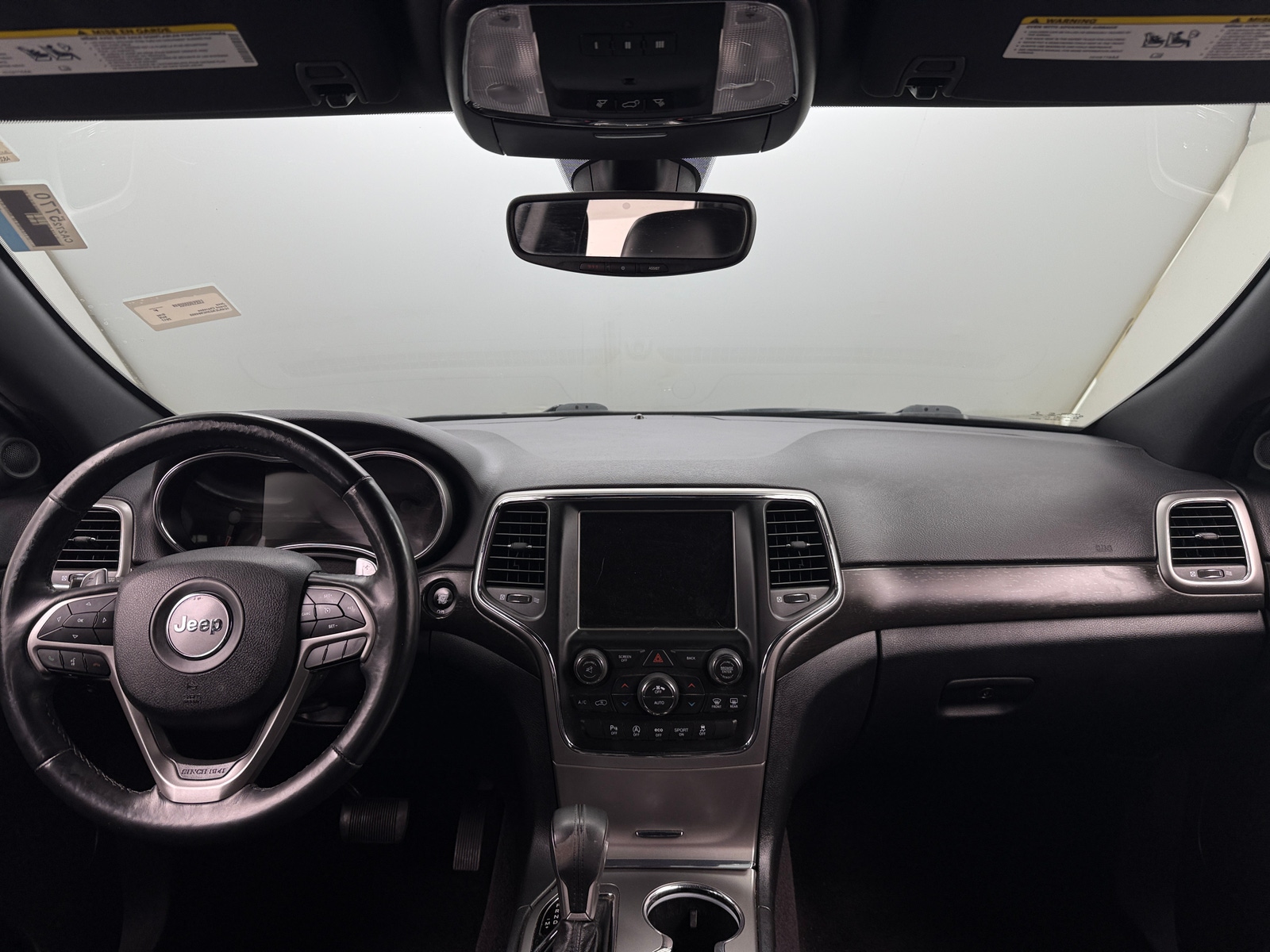 Thumbnail: 2017 Jeep Grand Cherokee - 2