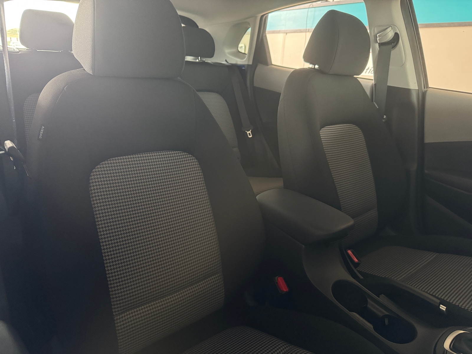 Thumbnail: 2021 Hyundai Kona - 2