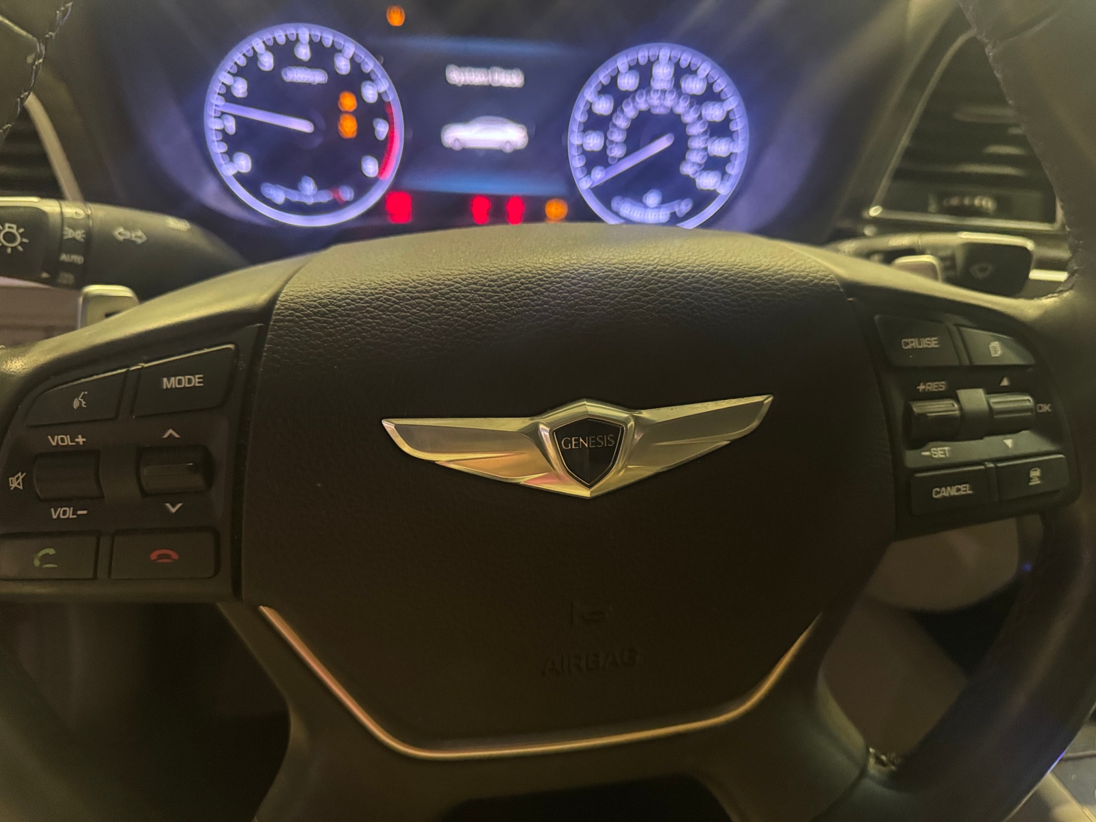 Thumbnail: 2015 Hyundai Genesis - 4