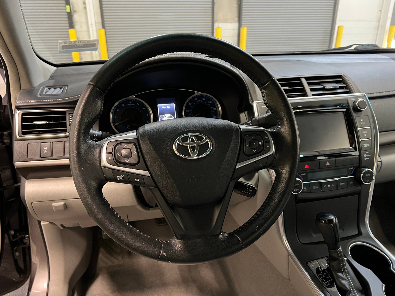 Thumbnail: 2015 Toyota Camry - 4
