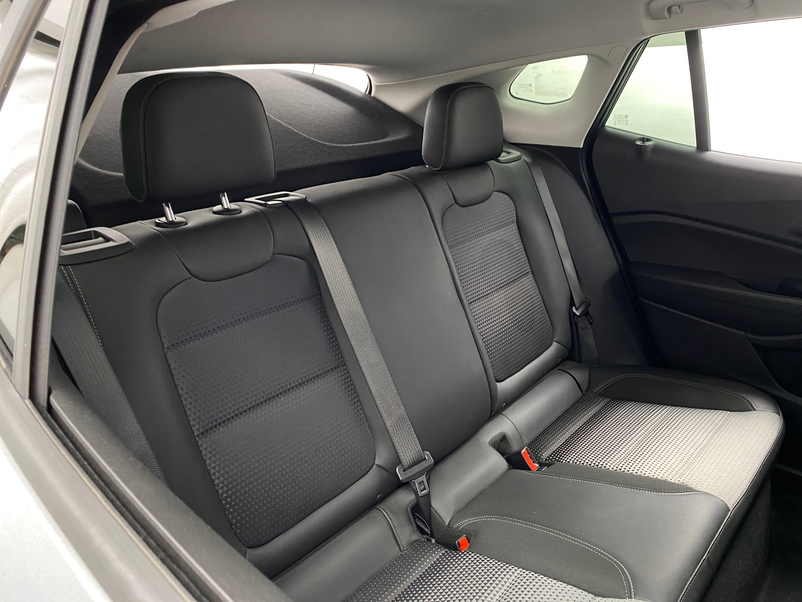 Thumbnail: 2024 Chevrolet Trax - 6