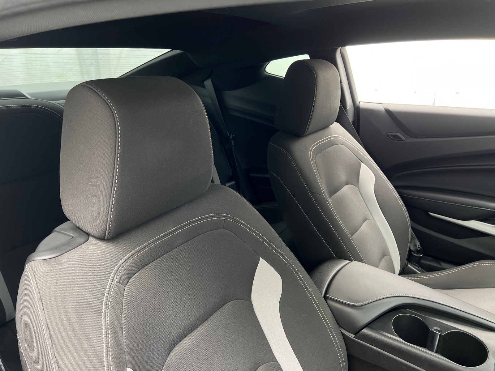 Thumbnail: 2019 Chevrolet Camaro - 2