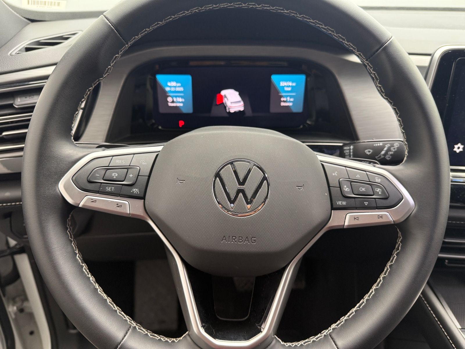Thumbnail: 2024 Volkswagen Atlas - 4