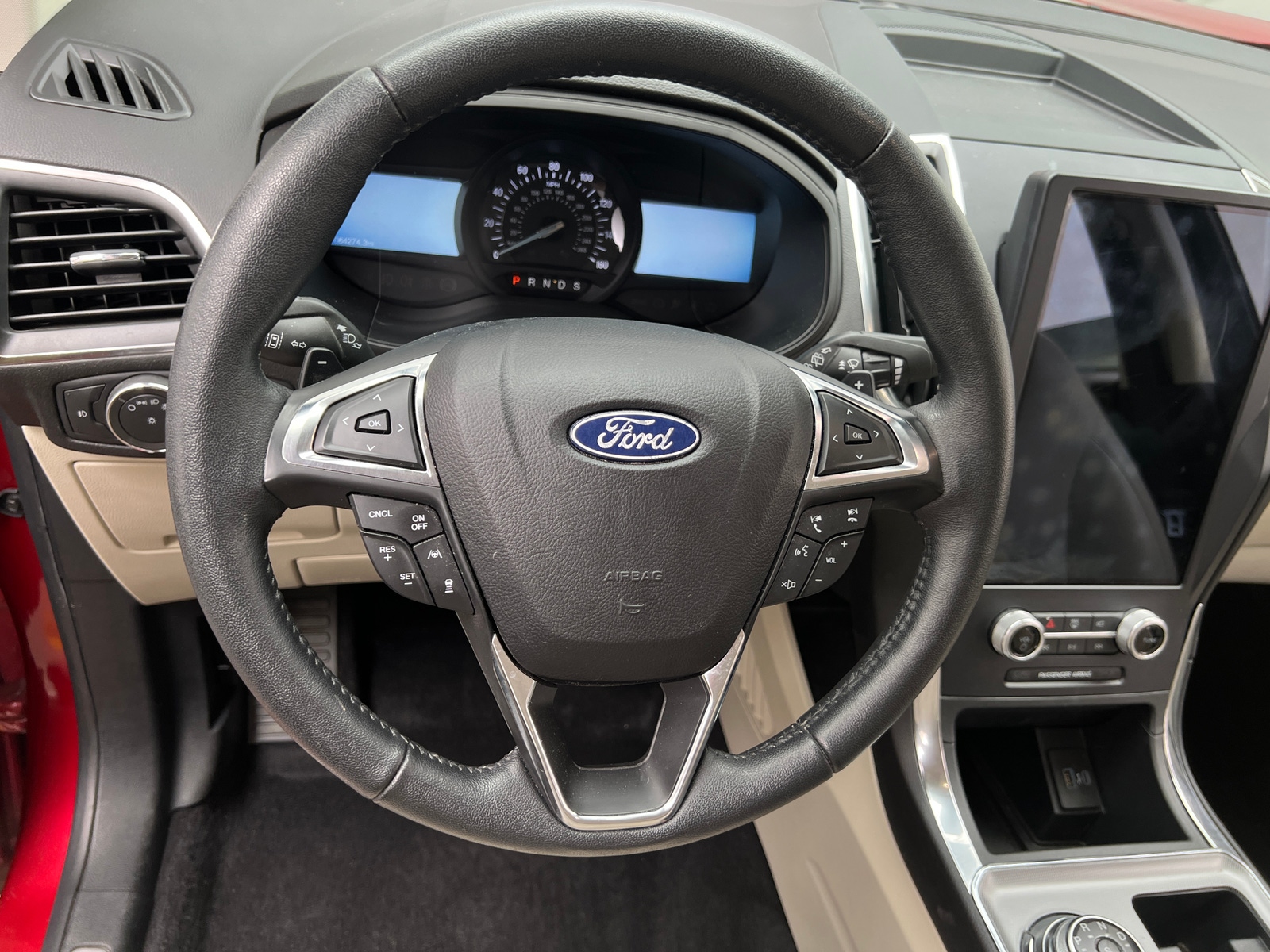 Thumbnail: 2022 Ford Edge - 4