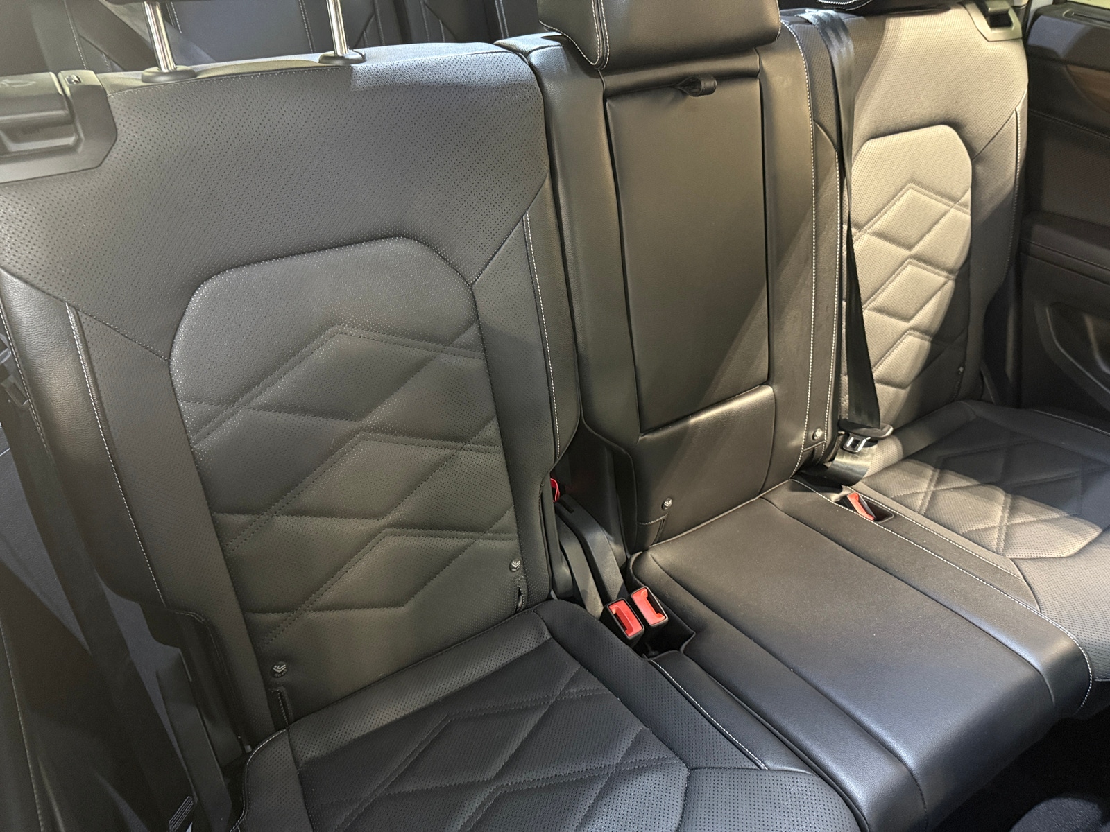 Thumbnail: 2024 Volkswagen Atlas - 5
