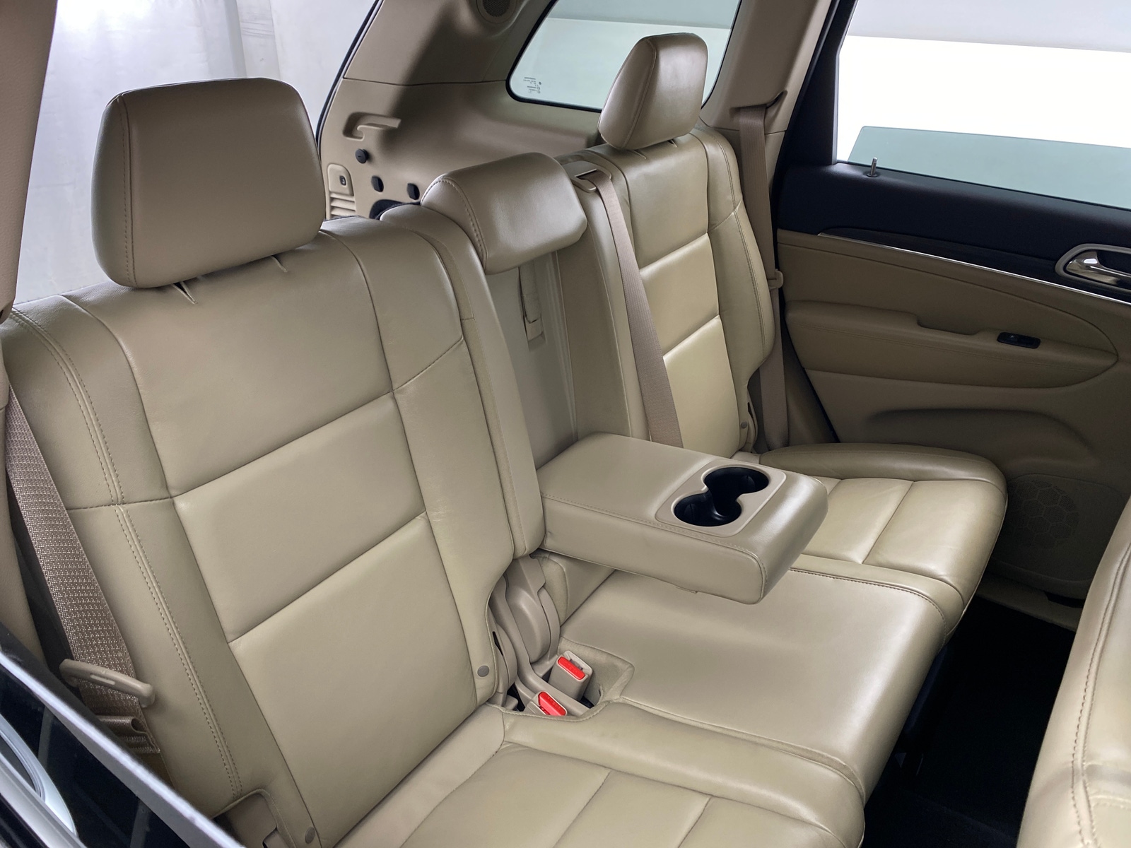 Thumbnail: 2019 Jeep Grand Cherokee - 5