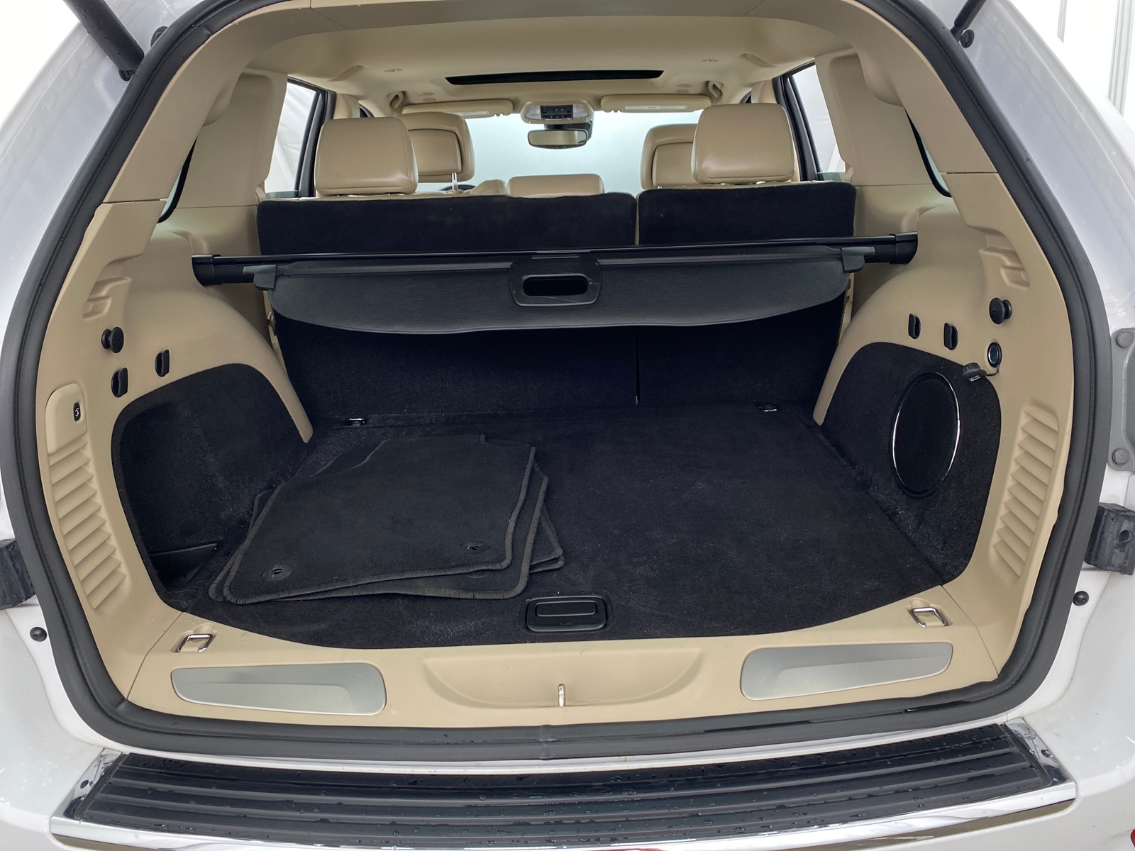 Thumbnail: 2019 Jeep Grand Cherokee - 6