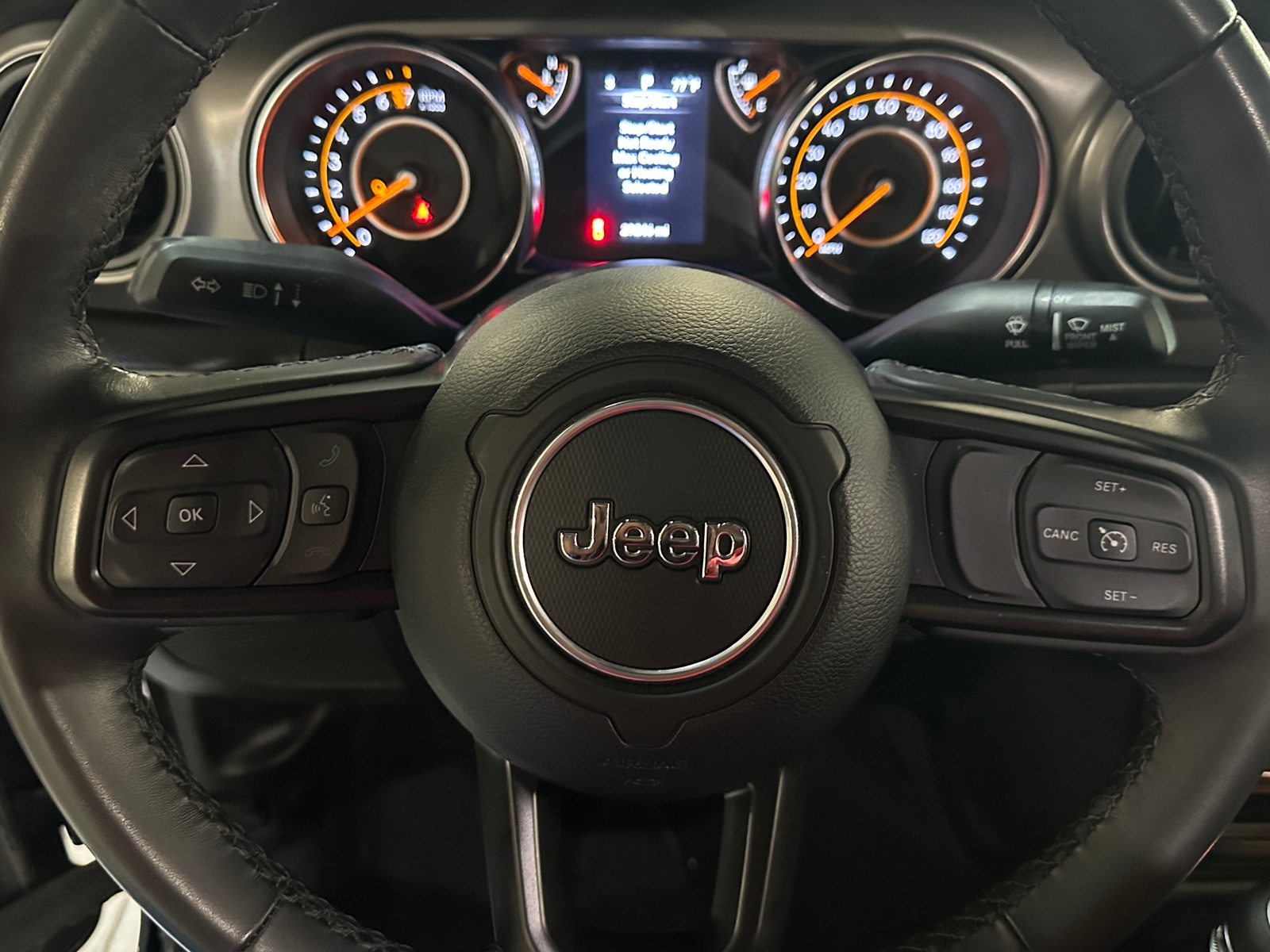 Thumbnail: 2022 Jeep Gladiator - 5